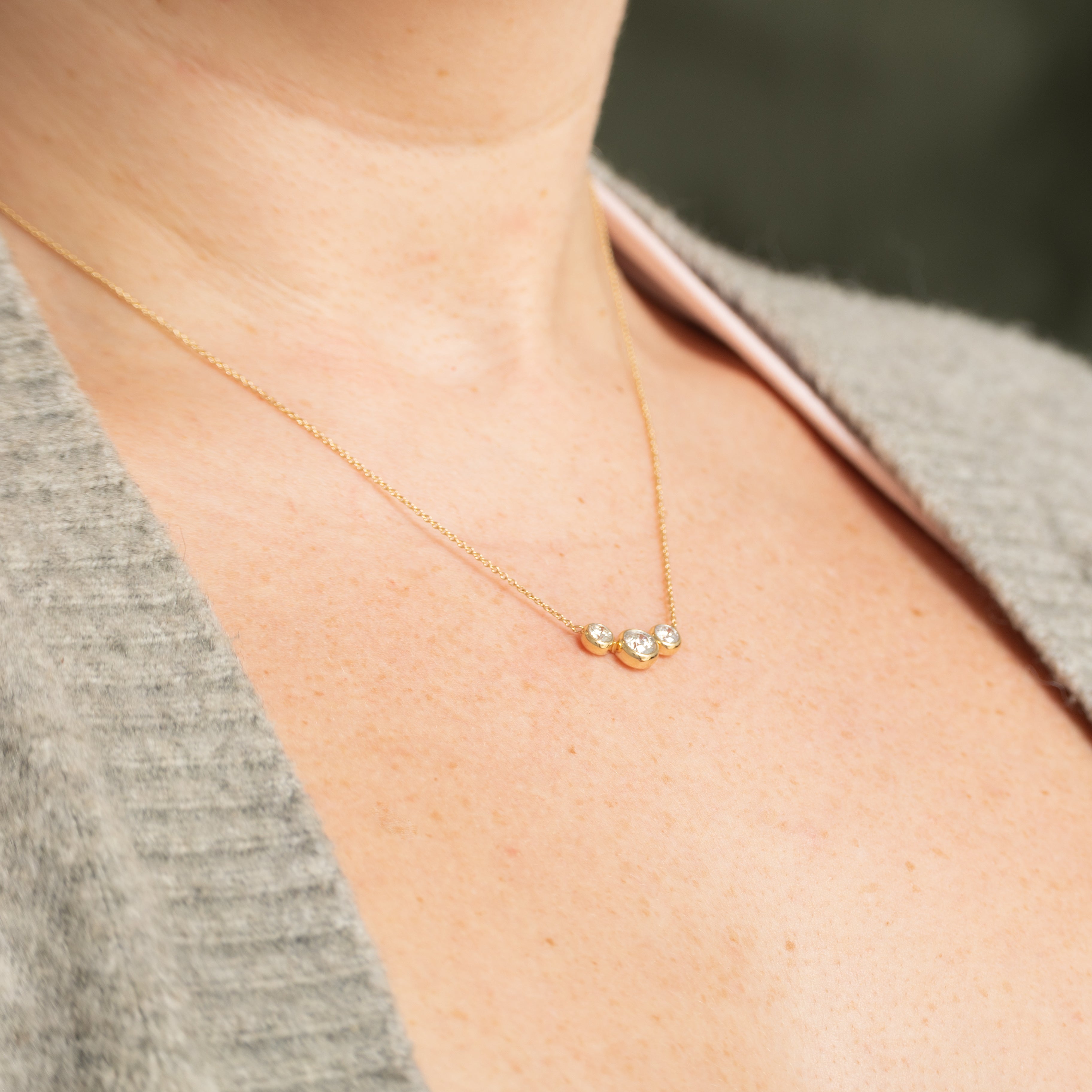 '100 Ways' Three Stone Diamond Cable Link Fixed Pendant Necklace | 0.35ct | 17"