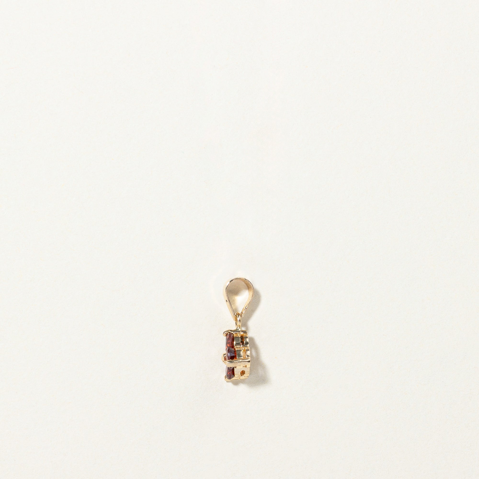 Garnet Pendant | 0.36ctw |