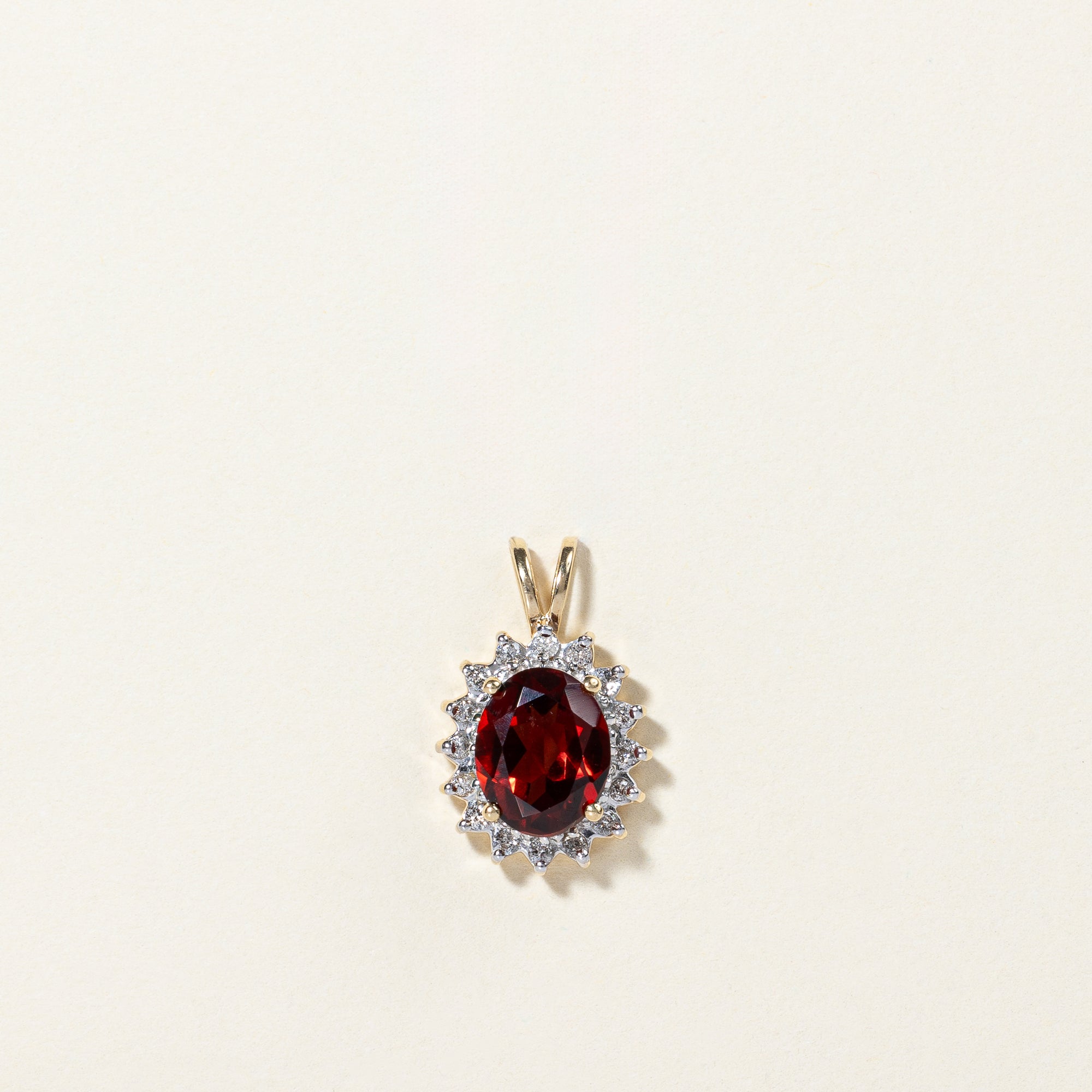 Garnet & Diamond Pendant | 2.40ct, 0.21ctw |