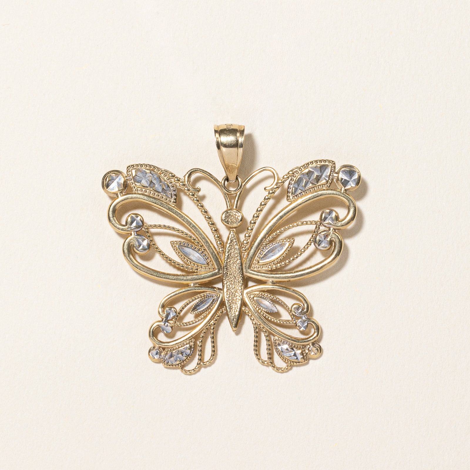 14k Yellow Gold Butterfly Pendant |