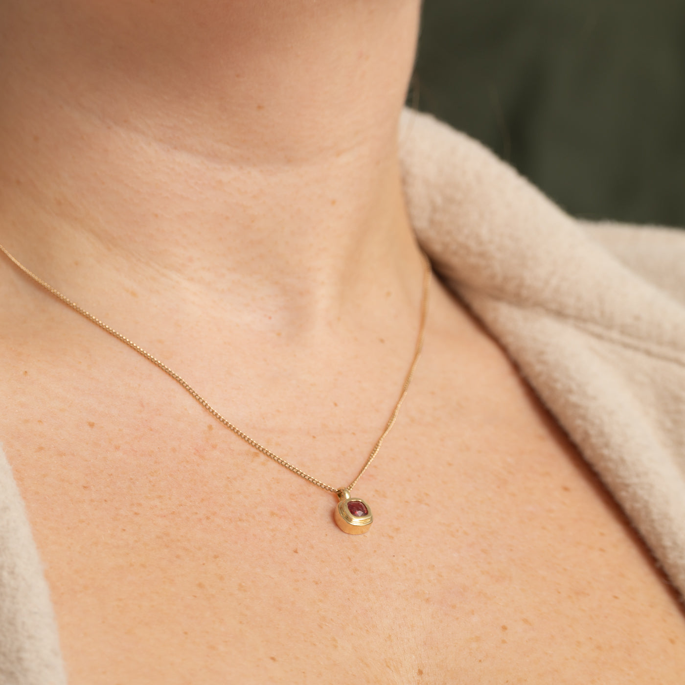 '100 Ways' Bezel Set Spinel Pendant | 0.57ct