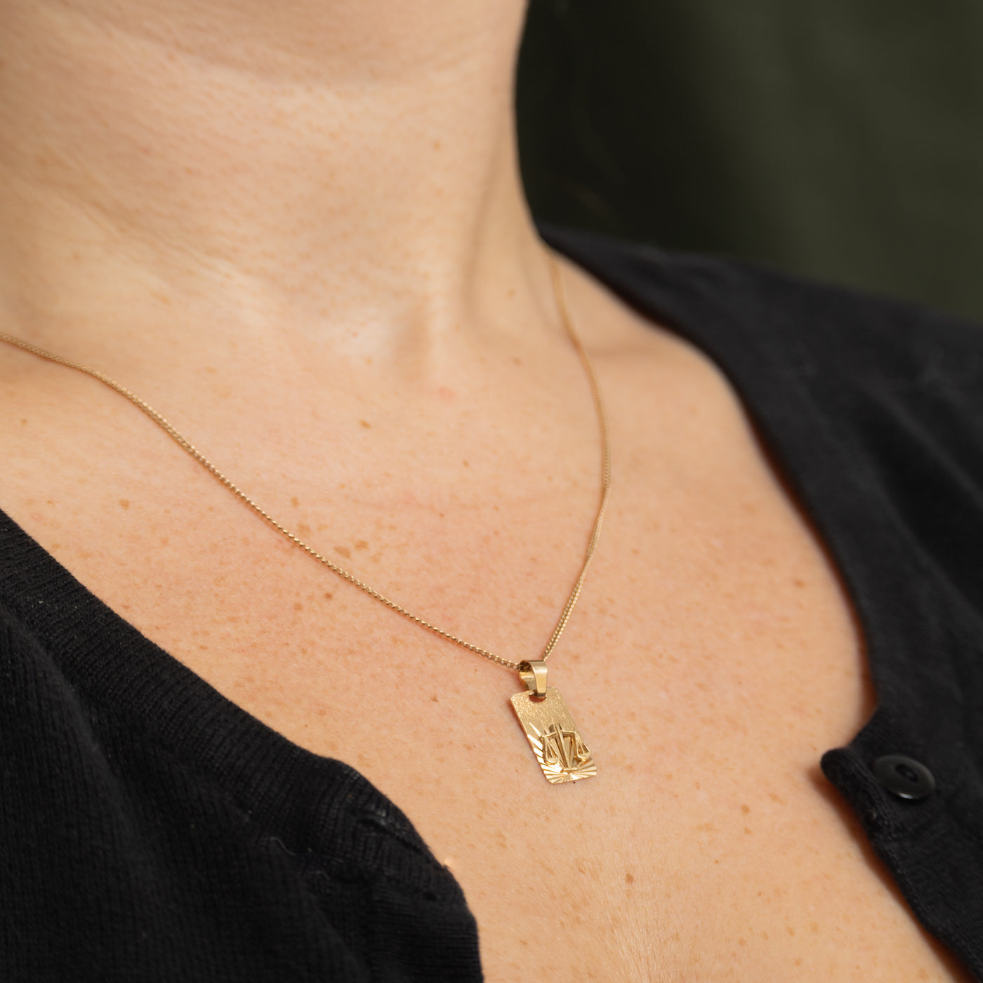 10k Yellow Gold Libra Zodiac Pendant