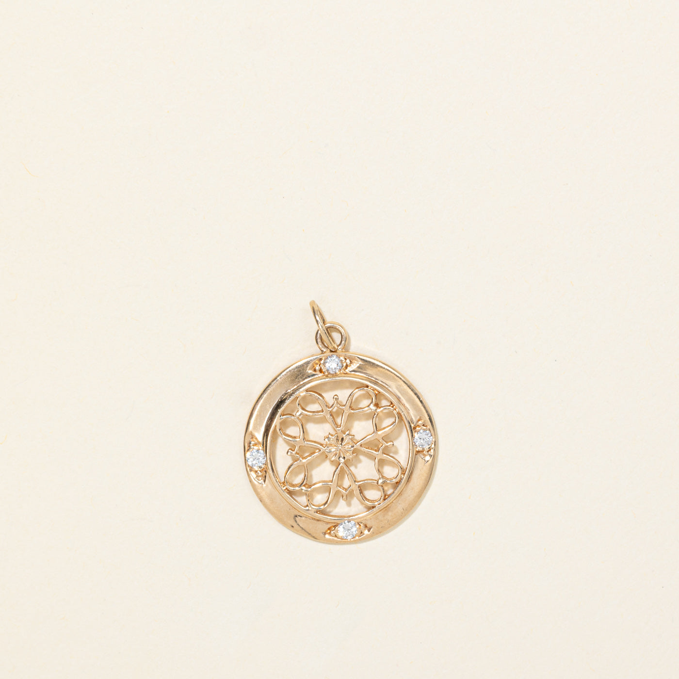 14K Diamond Scrollwork Circle Pendant