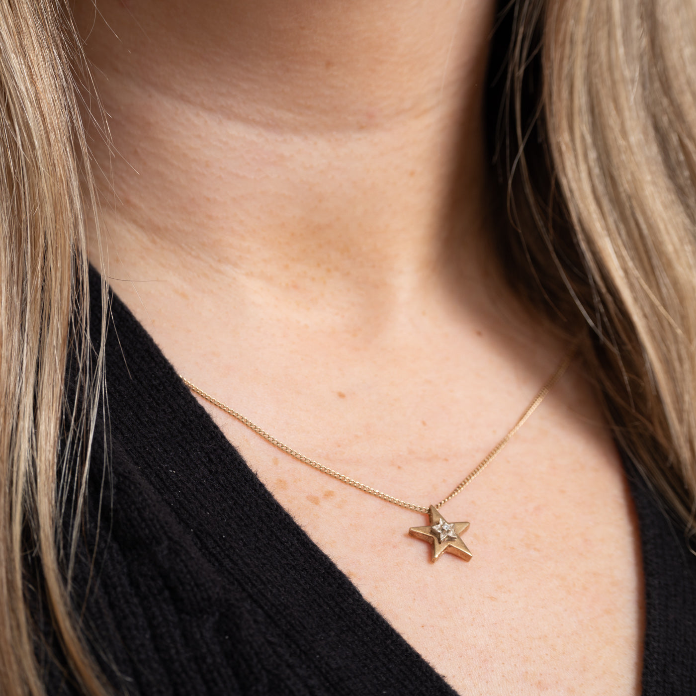 10K Diamond Star Pendant