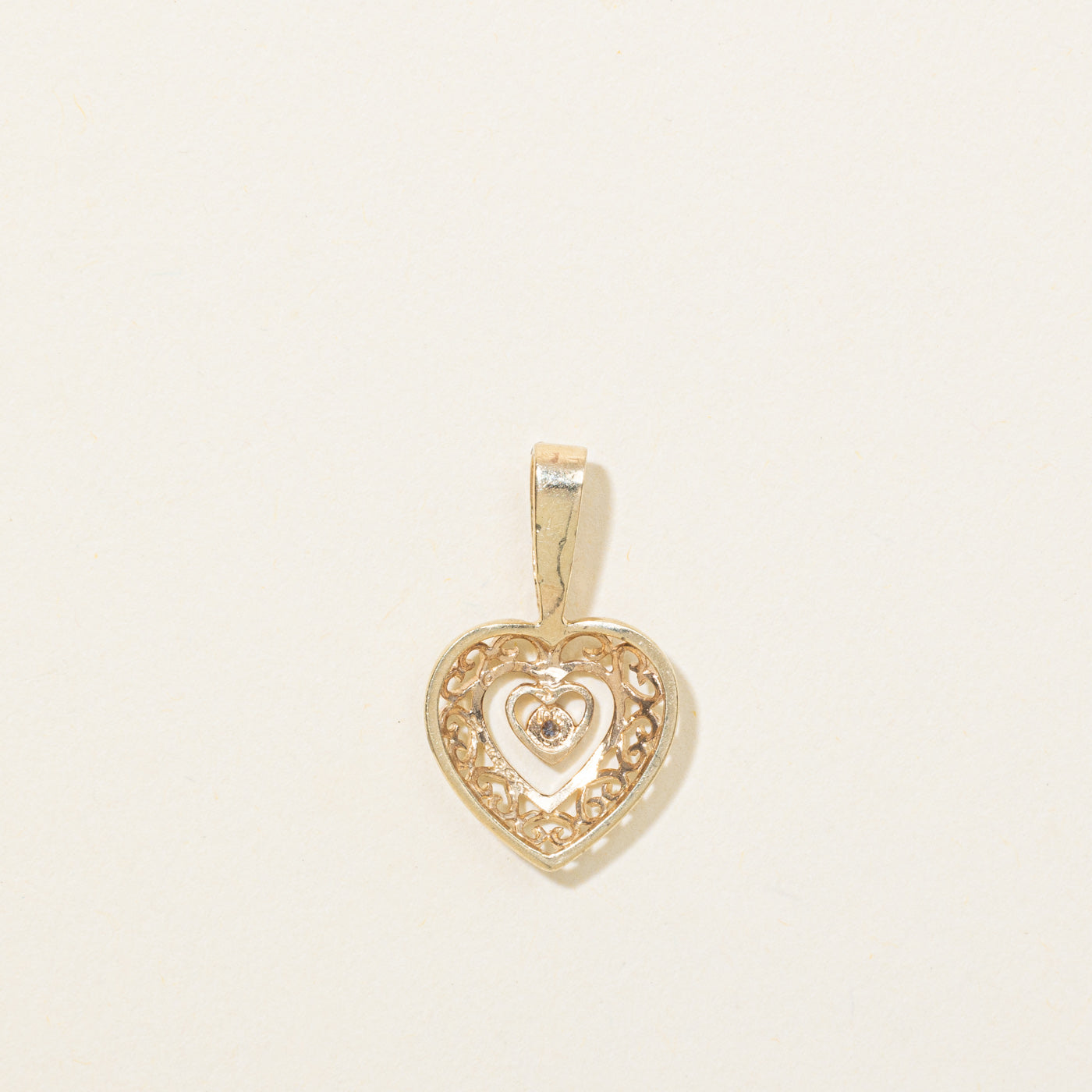 10K Diamond Scrollwork Heart Pendant