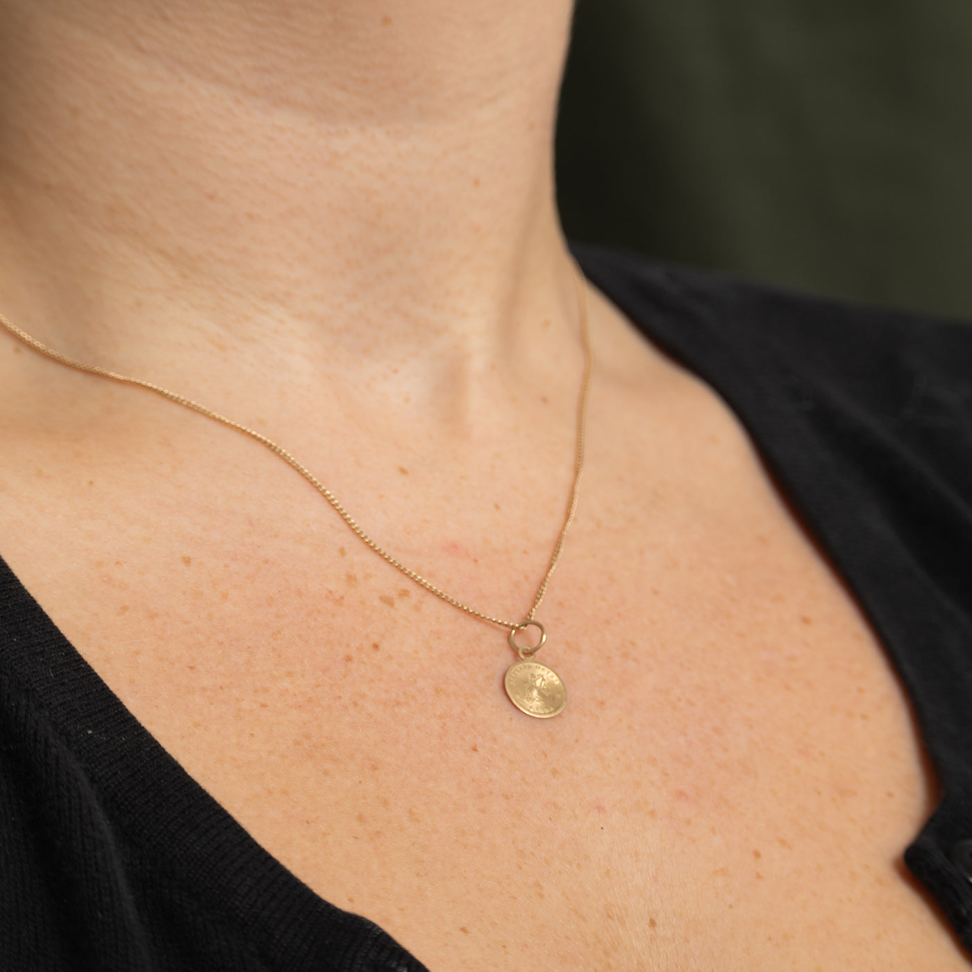 10k Yellow Gold Libra Zodiac Charm