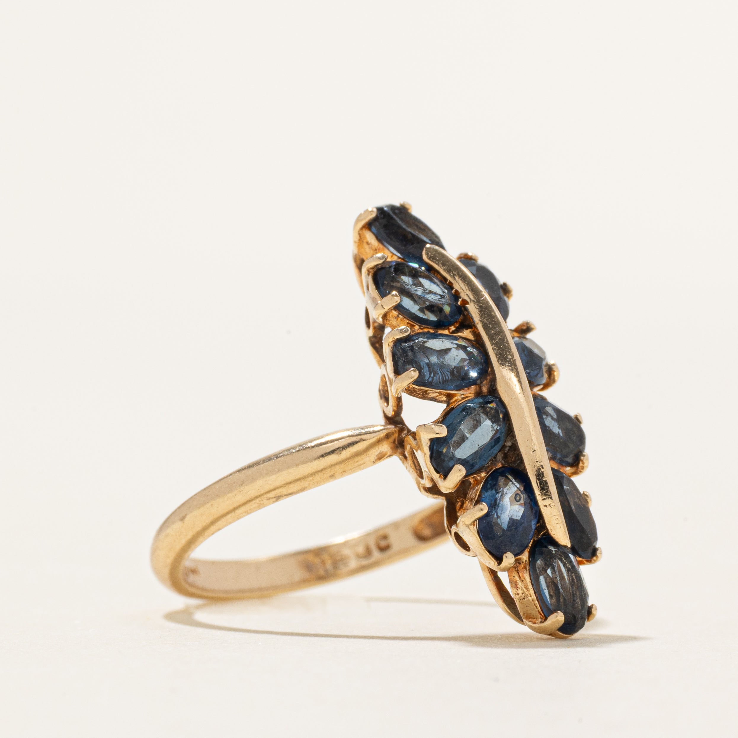 Sapphire Leaf Design Cocktail Ring | 2.80ctw | SZ 7.25