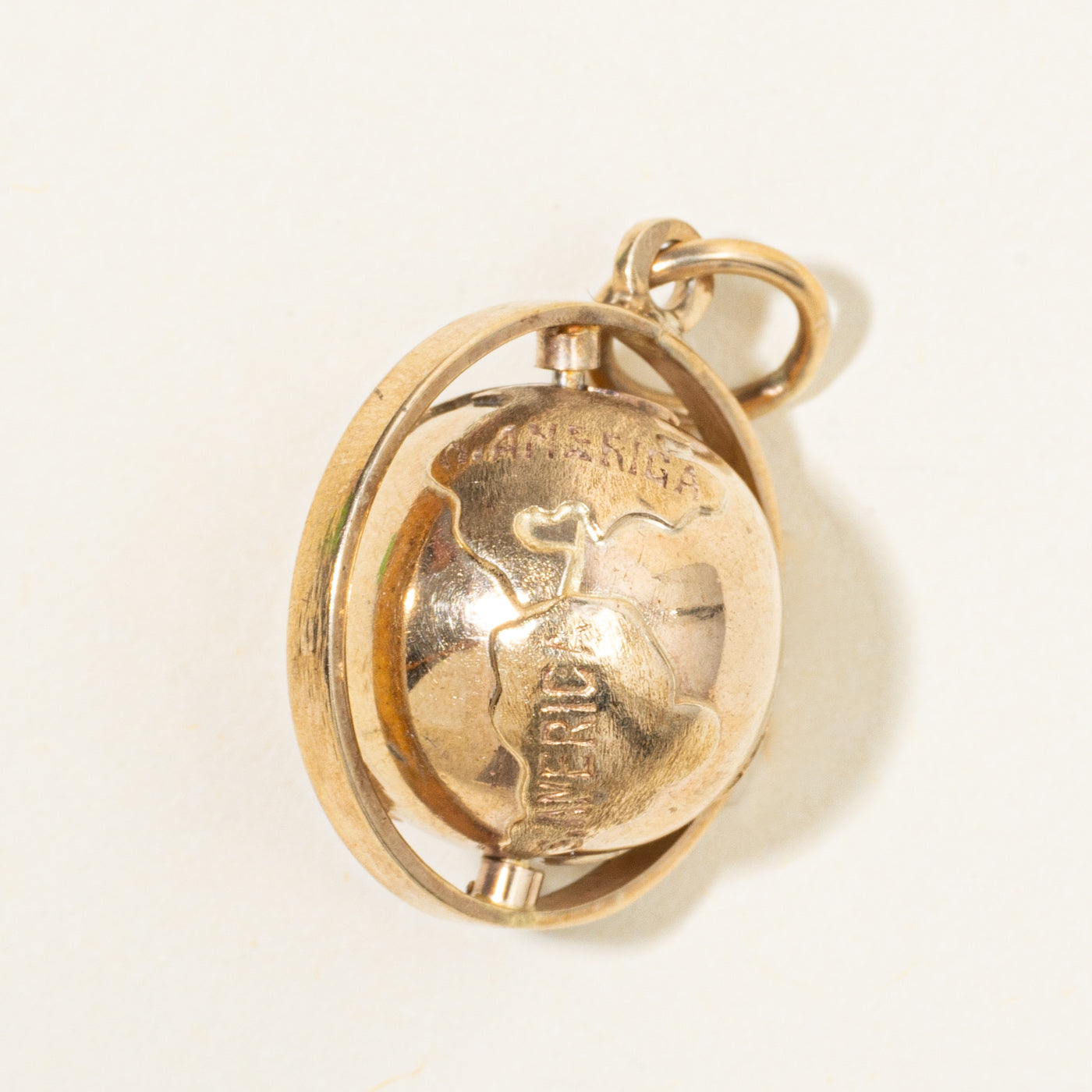 10k Yellow Gold Globe Charm