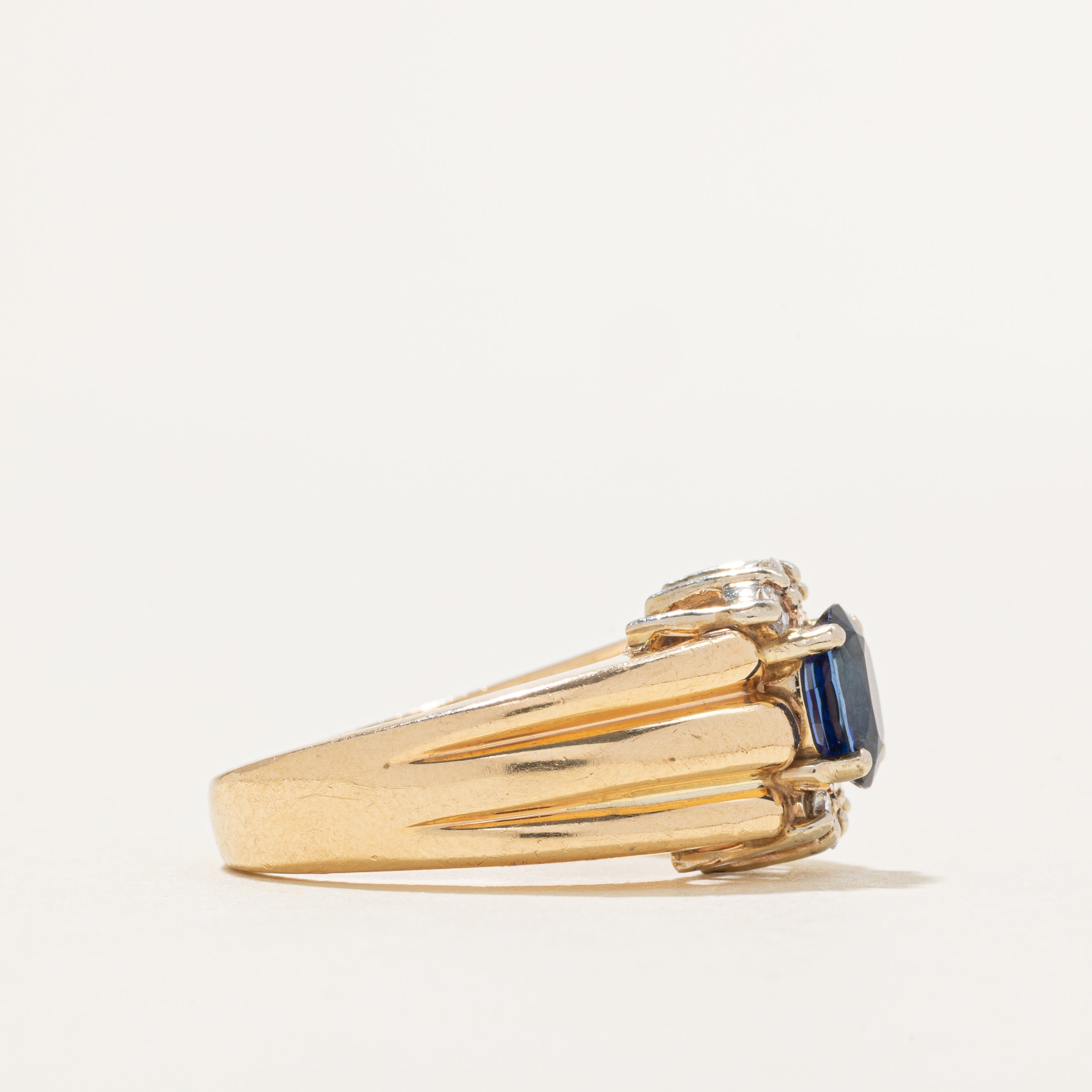 Sapphire & Diamond Grooved Ring | 0.85ct, 0.12ctw | SZ 6.25