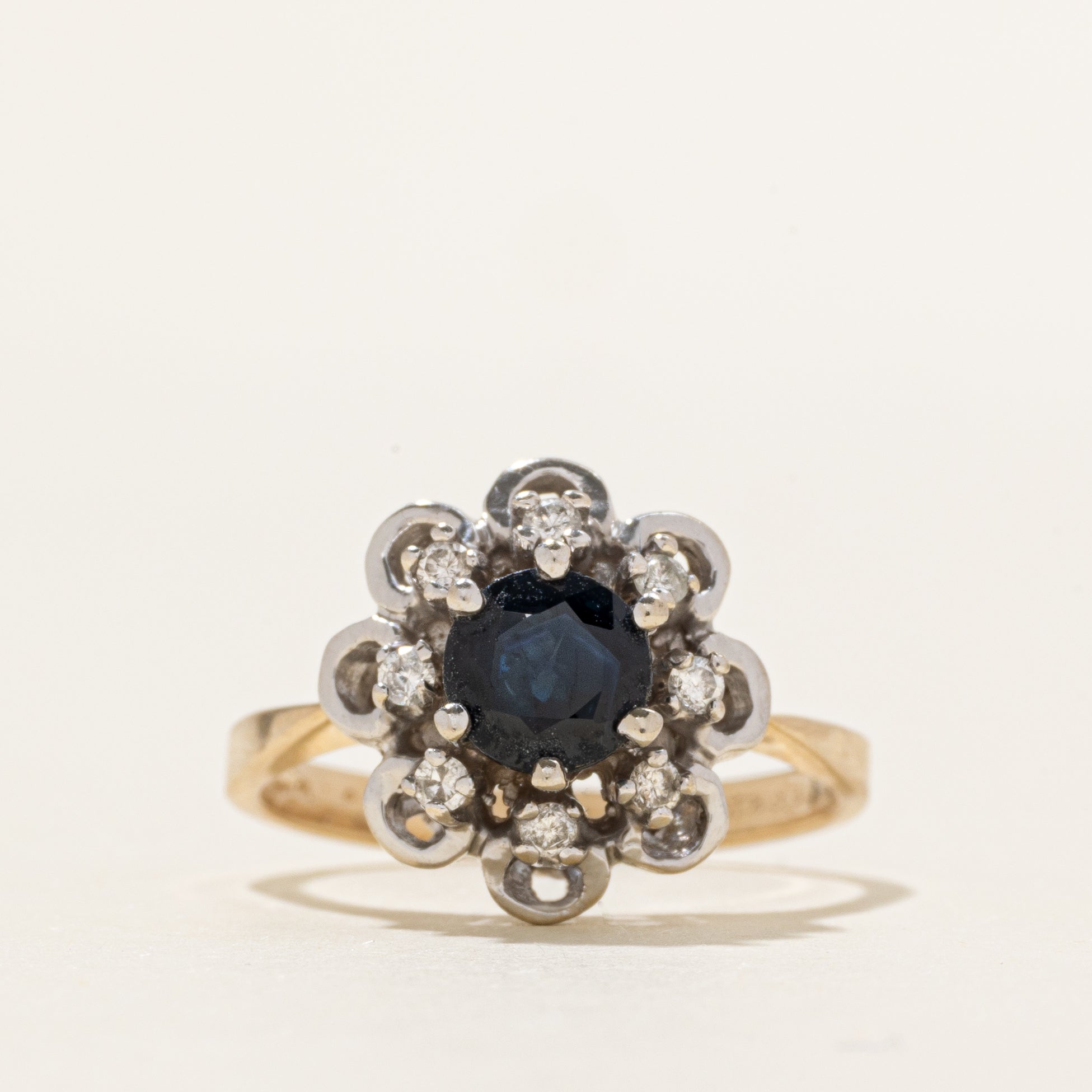 Sapphire & Diamond Floral Scalloped Ring | 0.89ct, 0.16ctw | SZ 6.5