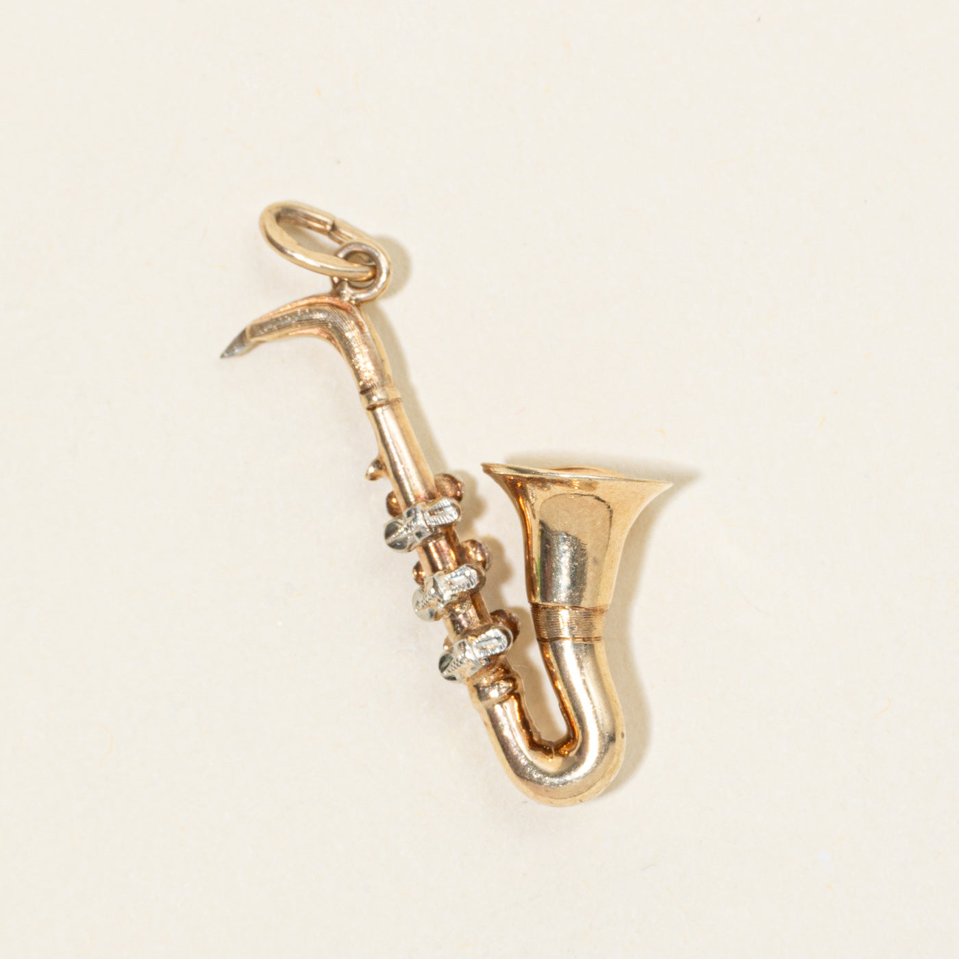 10k Yellow Gold Saxaphone Charm