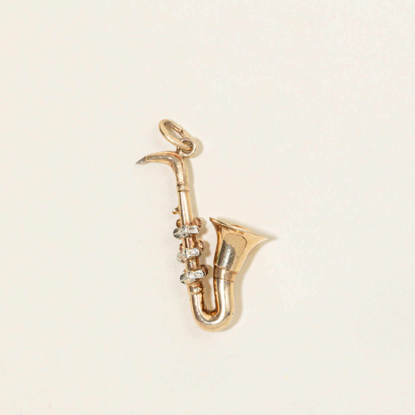 10k Yellow Gold Saxaphone Charm