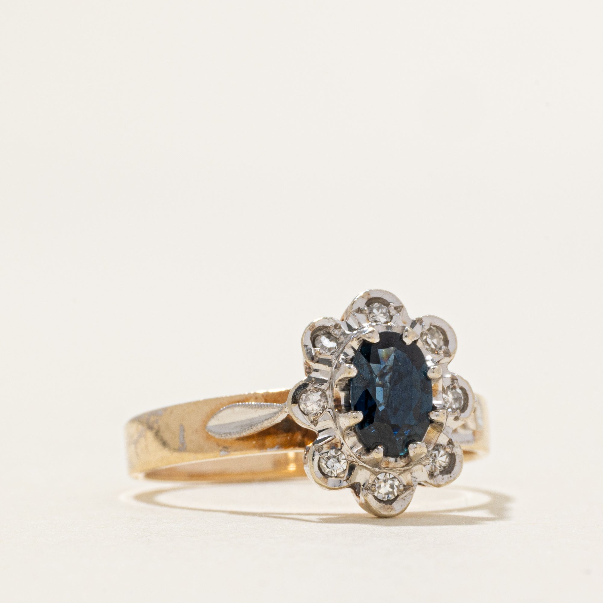 Sapphire & Diamond Daisy Ring | 0.36ct, 0.08ctw | SZ 6.25