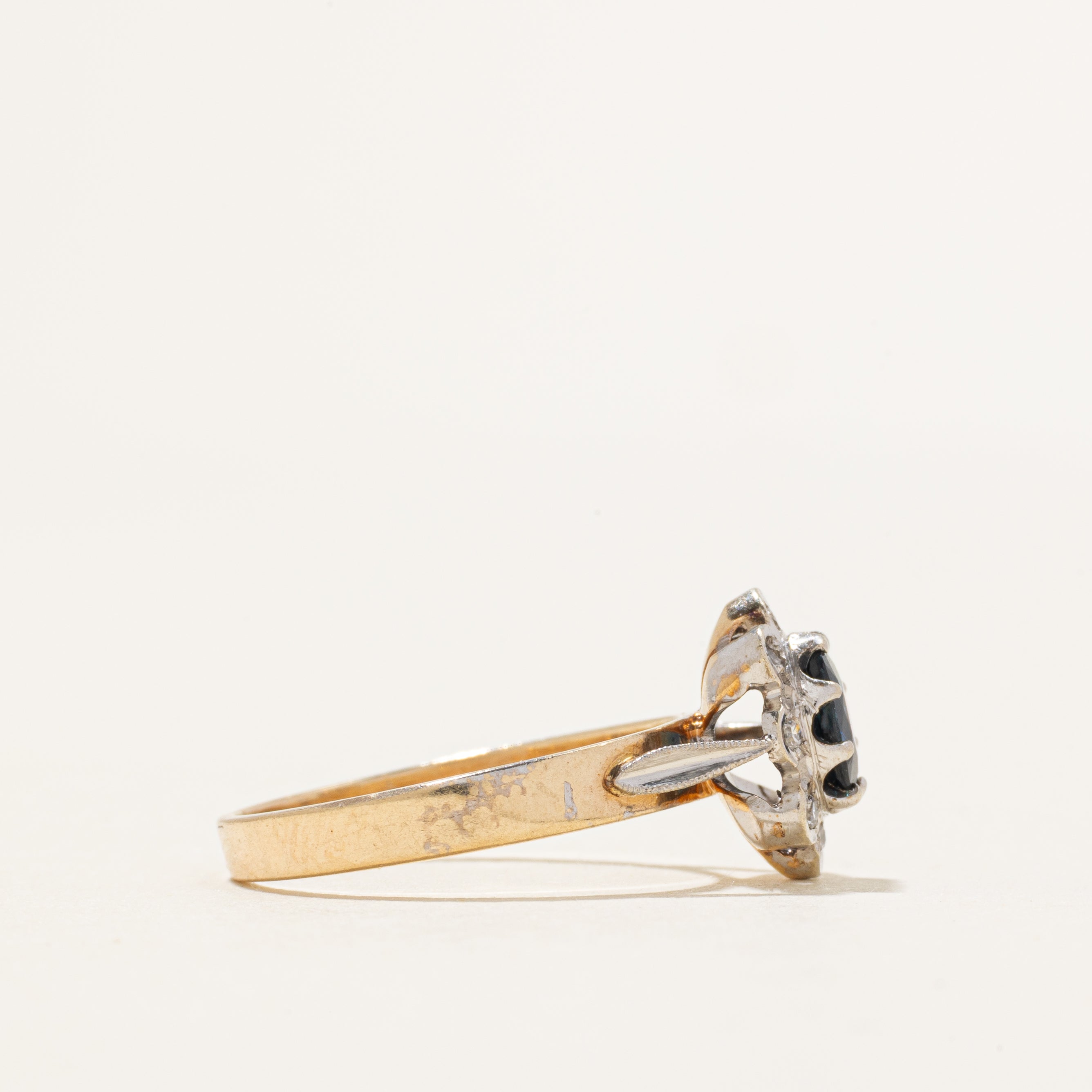 Sapphire & Diamond Daisy Ring | 0.36ct, 0.08ctw | SZ 6.25