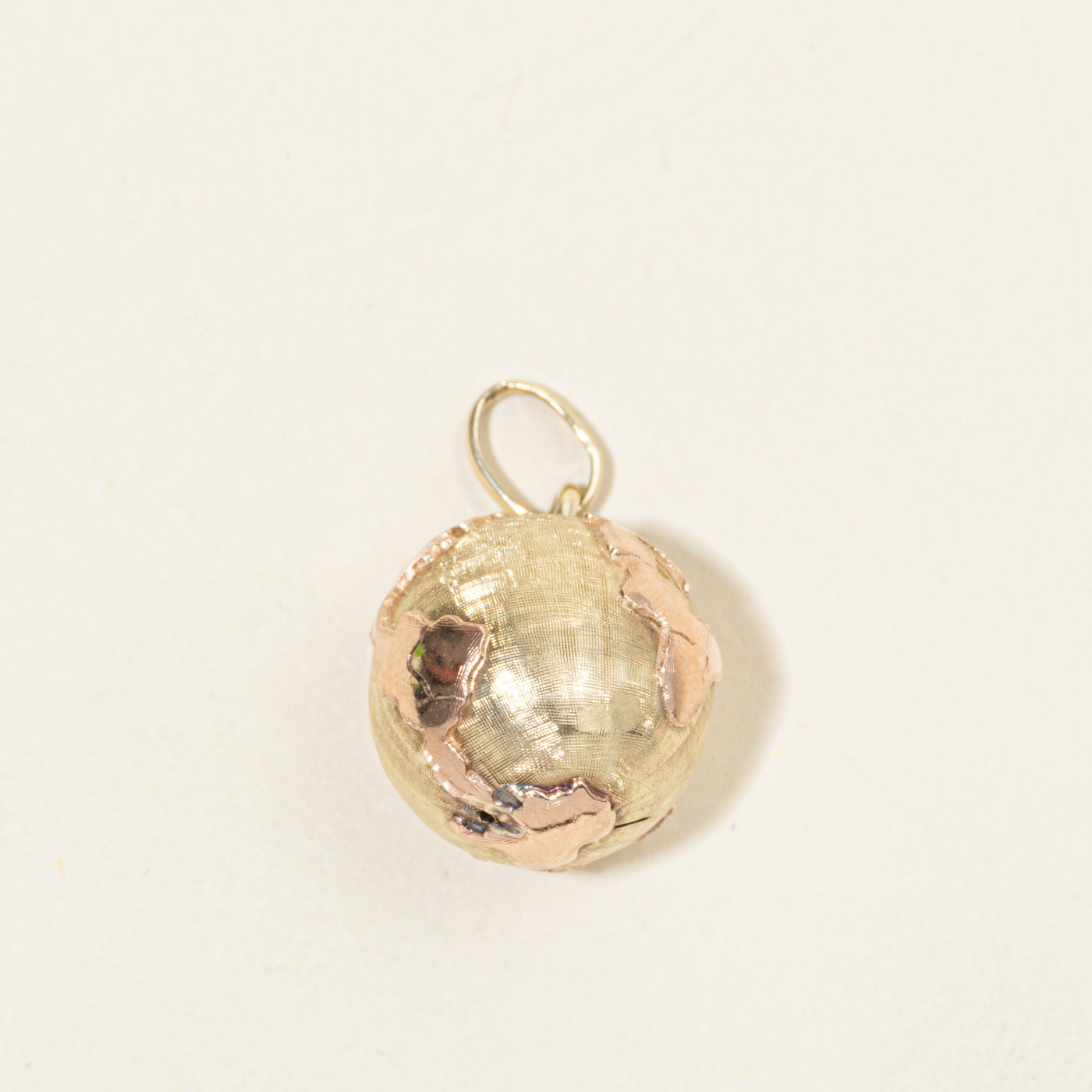 14k Yellow Gold Globe Charm