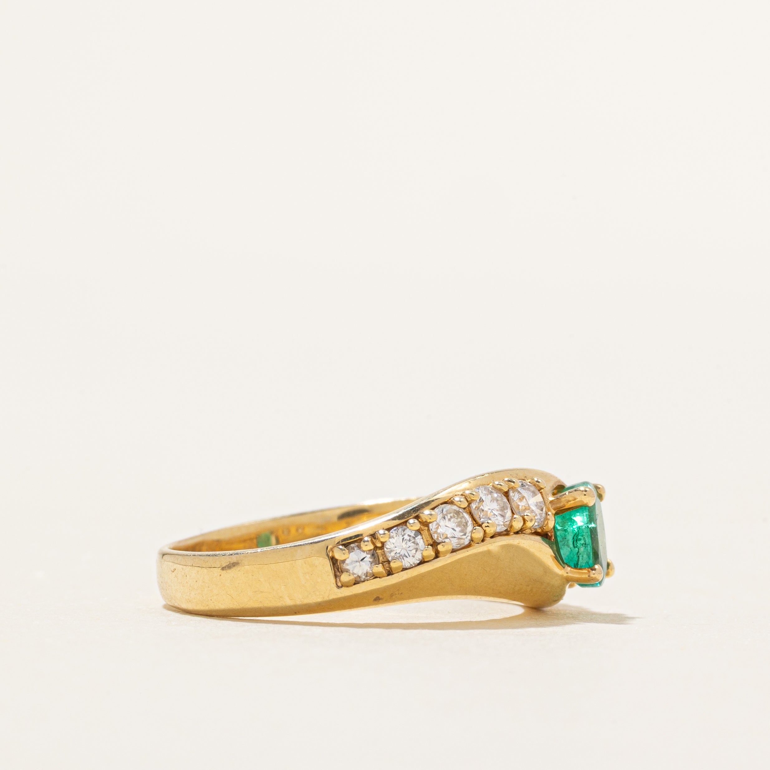 18k Emerald & Diamond Wavy Ring | 0.26ct, 0.35ctw | SZ 6