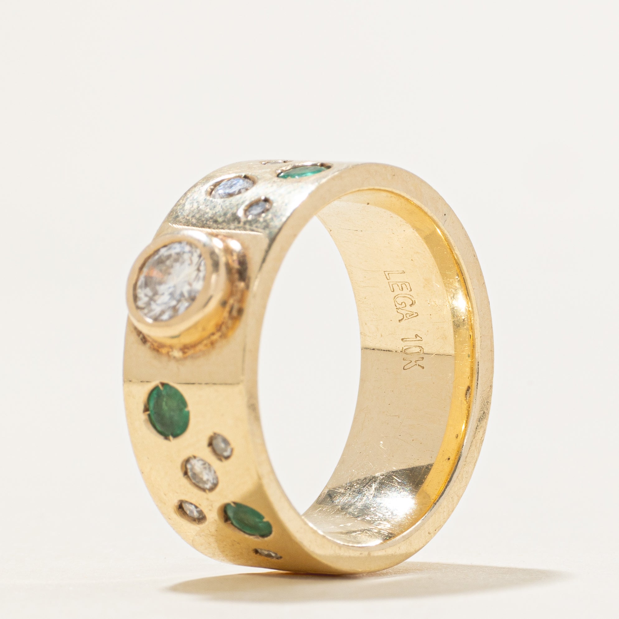 Bezel Set Diamond & Emerald Band | 0.47ctw, 0.12ctw | 7.5mm | SZ 5.75