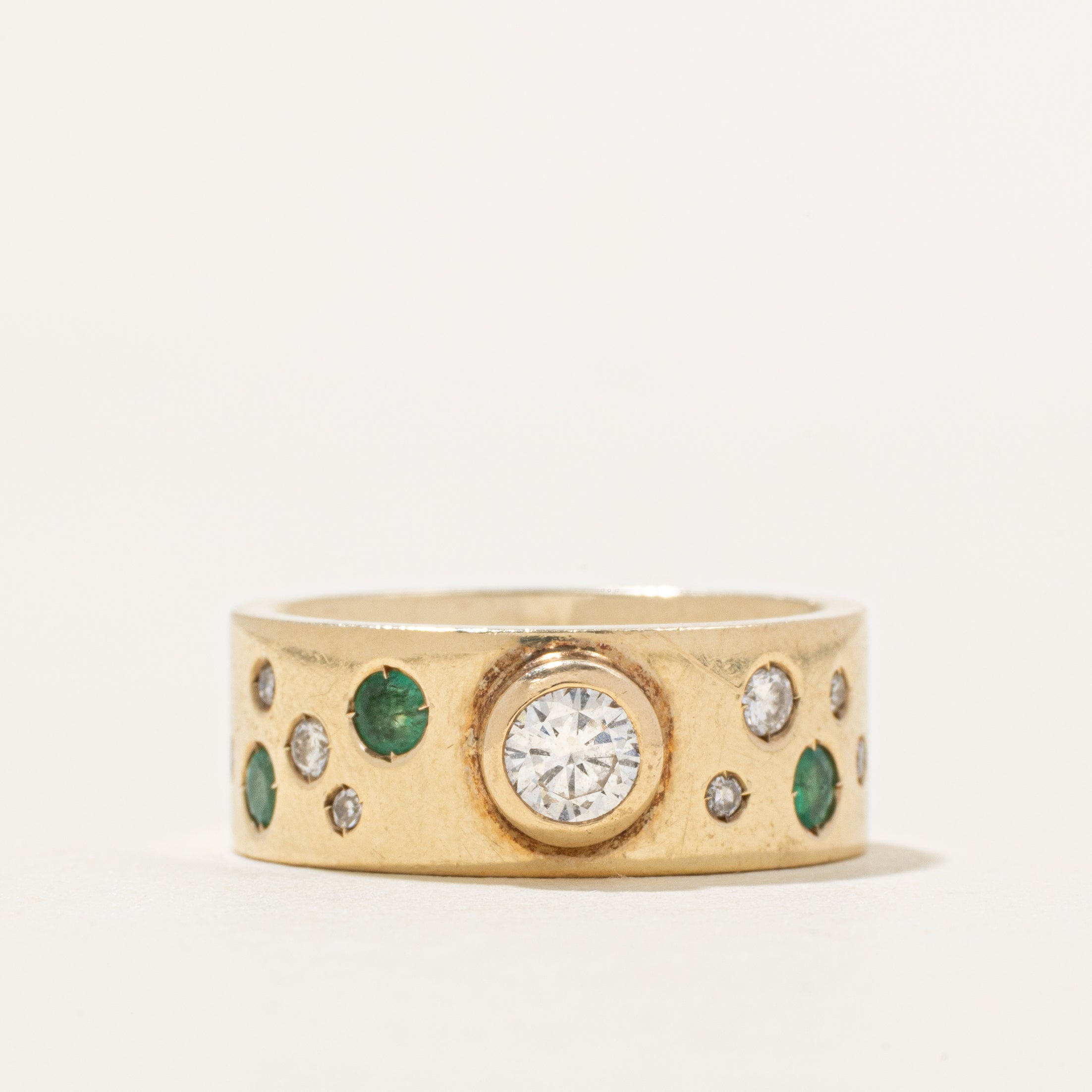 Bezel Set Diamond & Emerald Band | 0.47ctw, 0.12ctw | 7.5mm | SZ 5.75