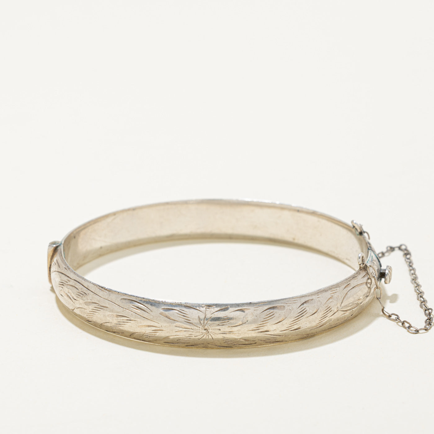 Sterling Silver Floral Engraved Bangle Bracelet | 7"