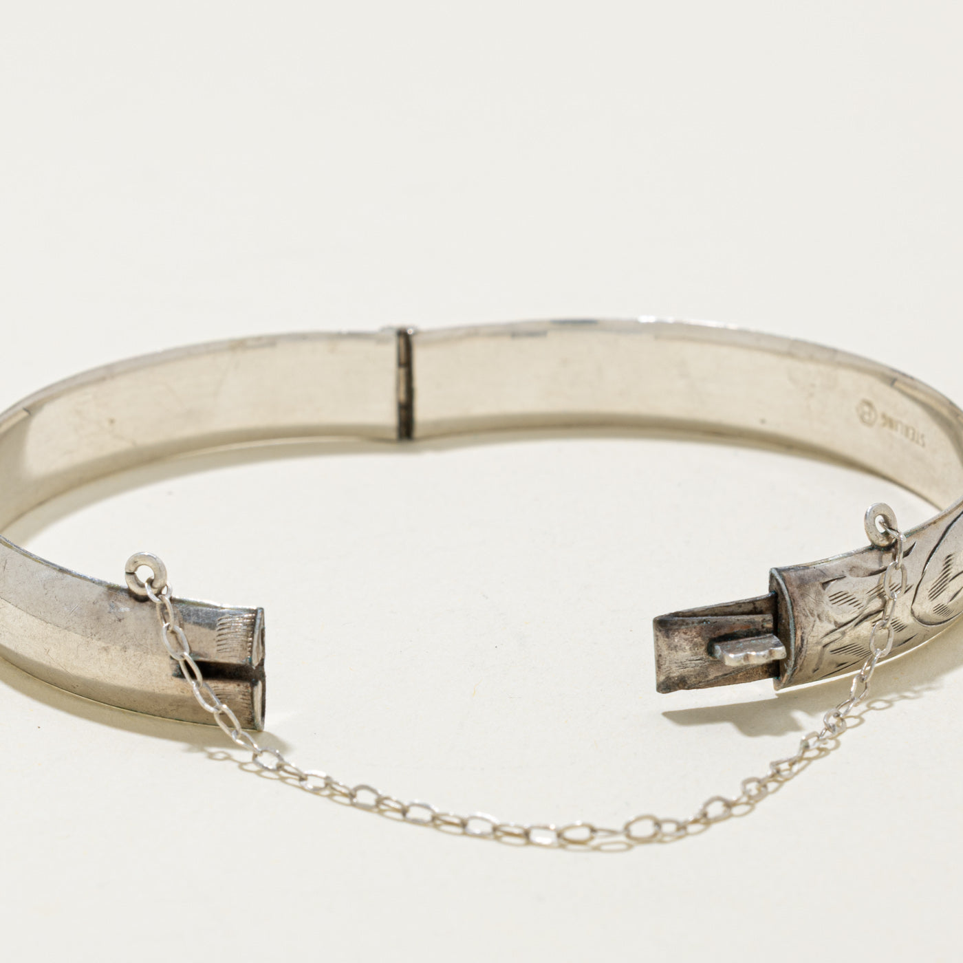 Sterling Silver Floral Engraved Bangle Bracelet | 7"