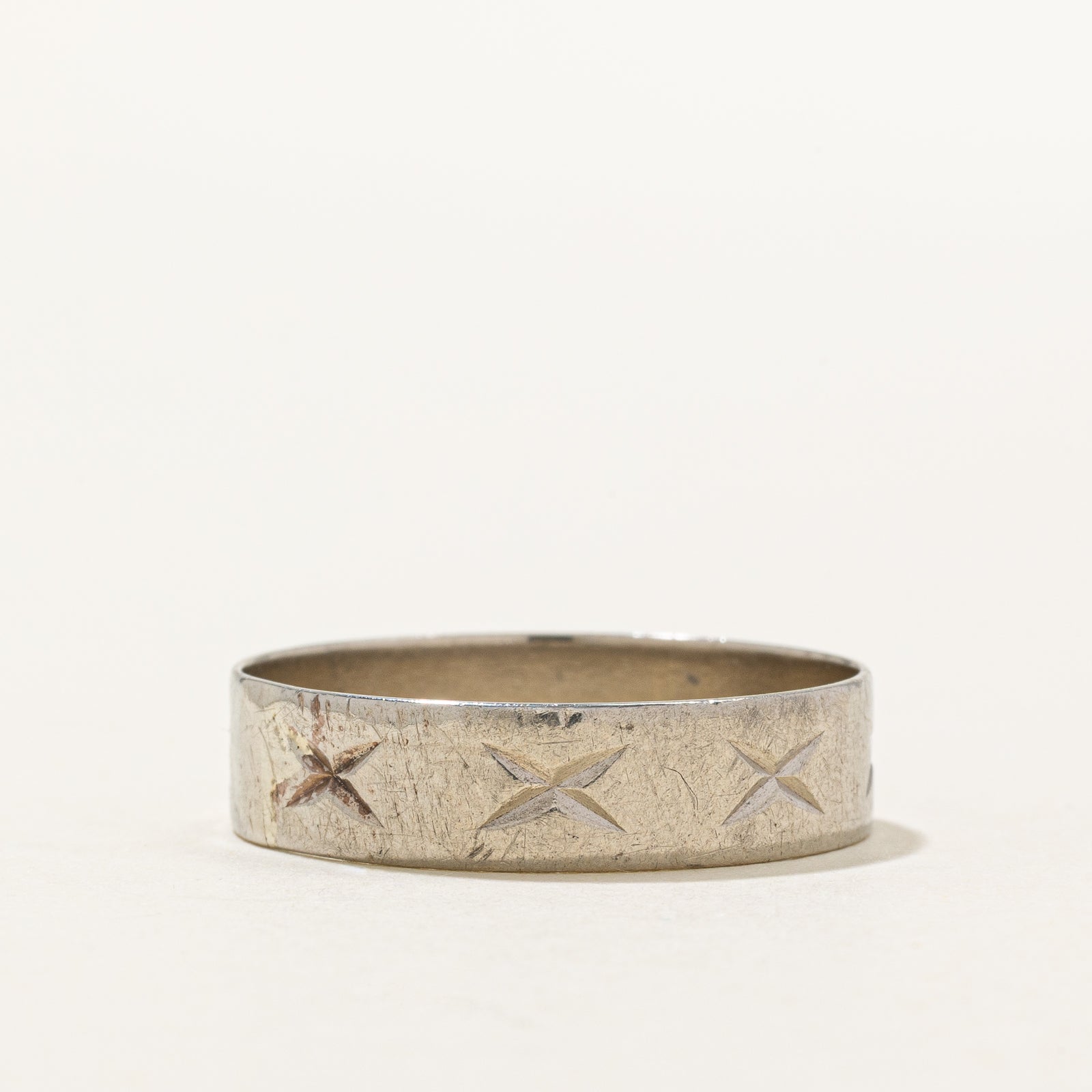Vintage Canadian 10k White Gold "X" Engraved Band | 6mm | SZ 12.5