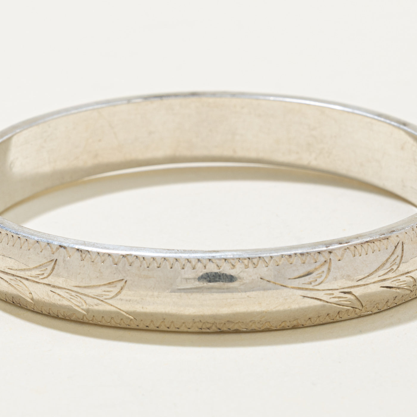 Sterling Silver Leafy Engraved Bangle Bracelet | 7"