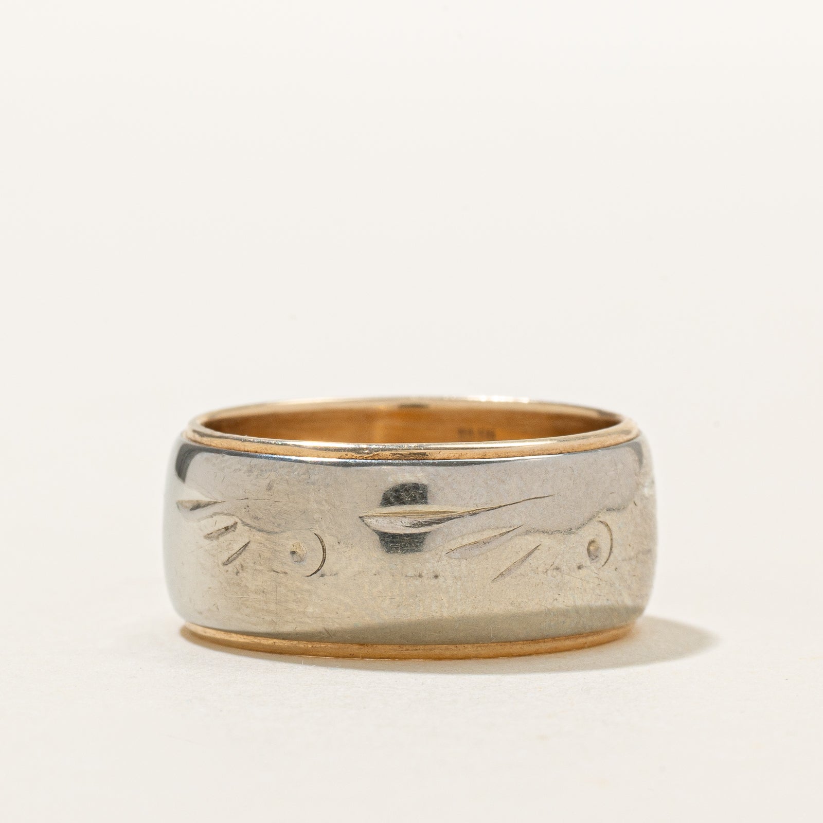 10K Two Tone Gold Engraved Cigar Band | 9mm | SZ 7.5