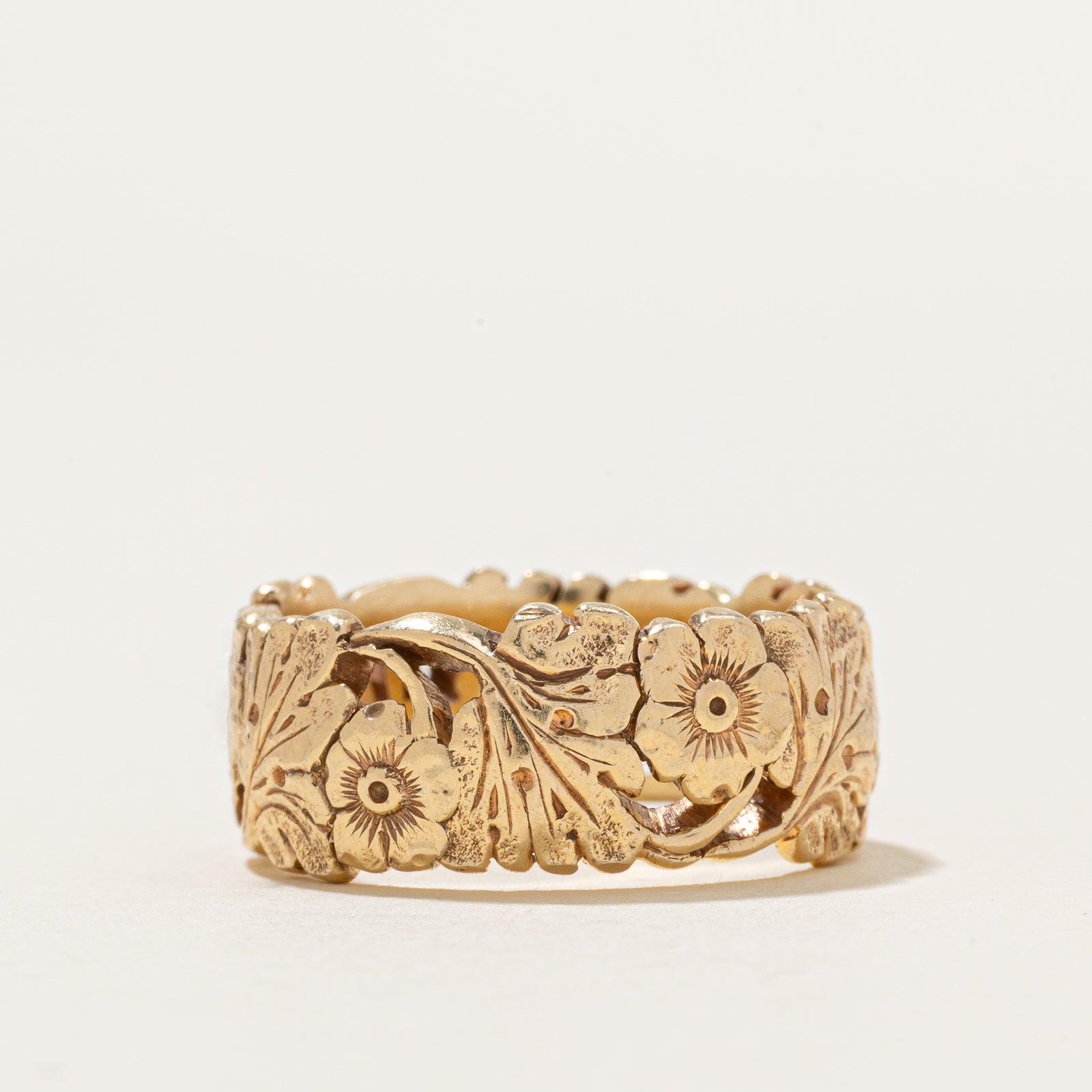14k Yellow Gold Floral Band | 8.05 - 8.20mm | SZ 6.25