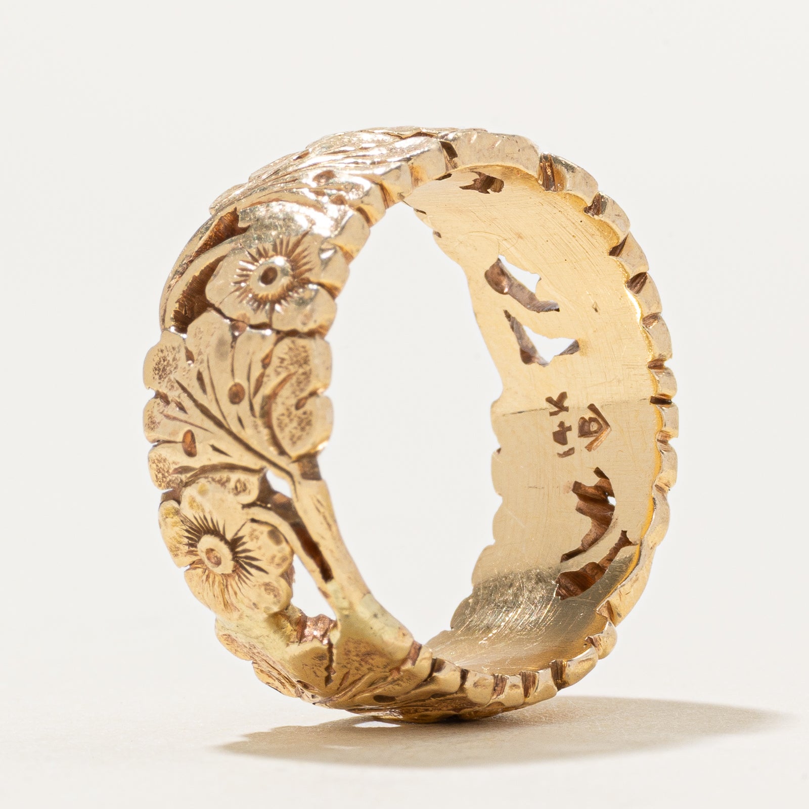 14k Yellow Gold Floral Band | 8.05 - 8.20mm | SZ 6.25