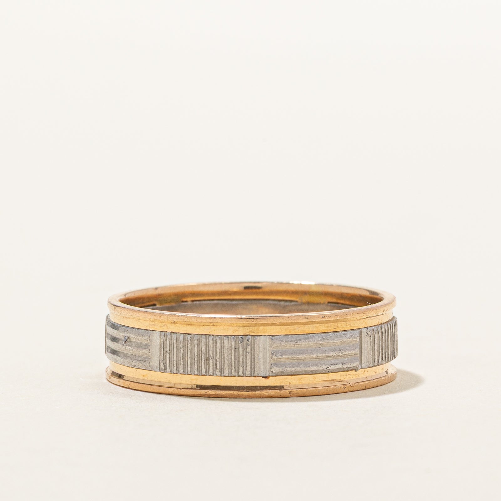 18K & Platinum Textured Band | 6mm | SZ 10