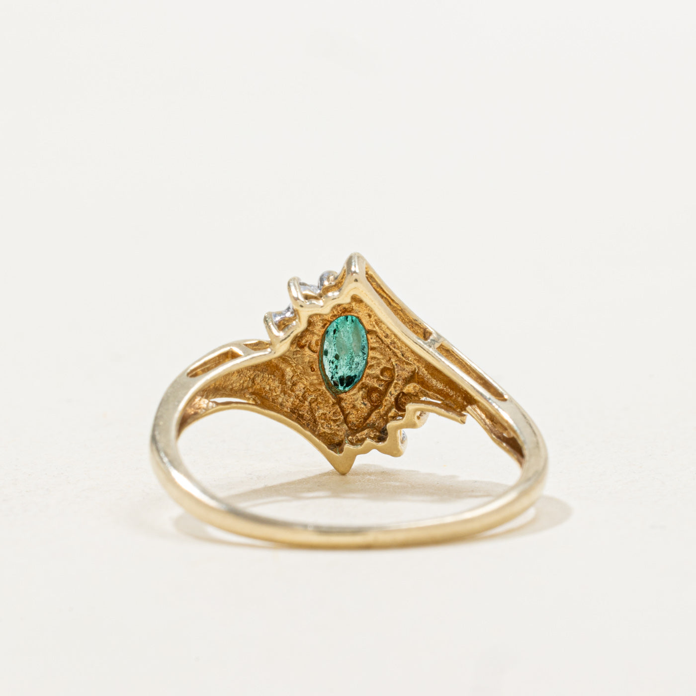 Marquise Cut Emerald & Diamond Bypass Ring | 0.26ct, 0.01ctw | SZ 6.75 |