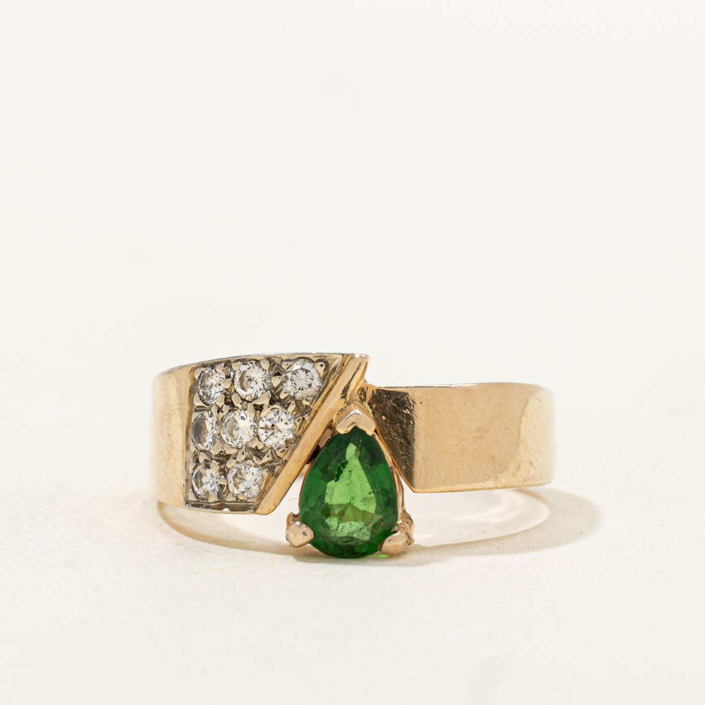 Pear Cut Emerald & Diamond Geometric Ring | 0.46ct, 0.24ctw | SZ 9.0 |