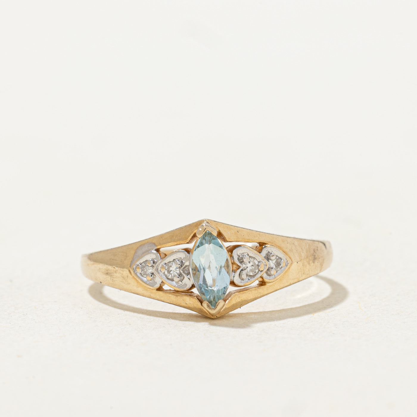 Marquise Cut Aquamarine & Diamond Tapered Ring | 0.17ct, 0.03ctw | SZ 7.75 |
