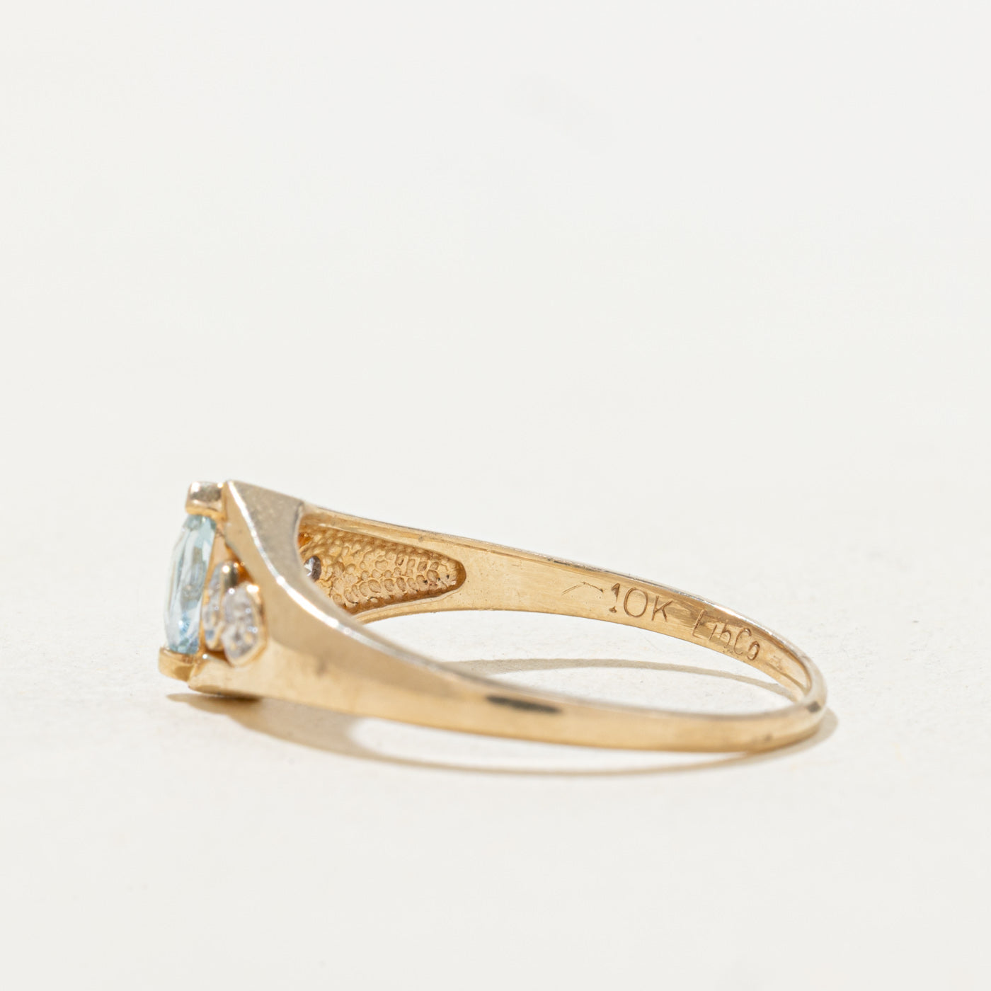 Marquise Cut Aquamarine & Diamond Tapered Ring | 0.17ct, 0.03ctw | SZ 7.75 |
