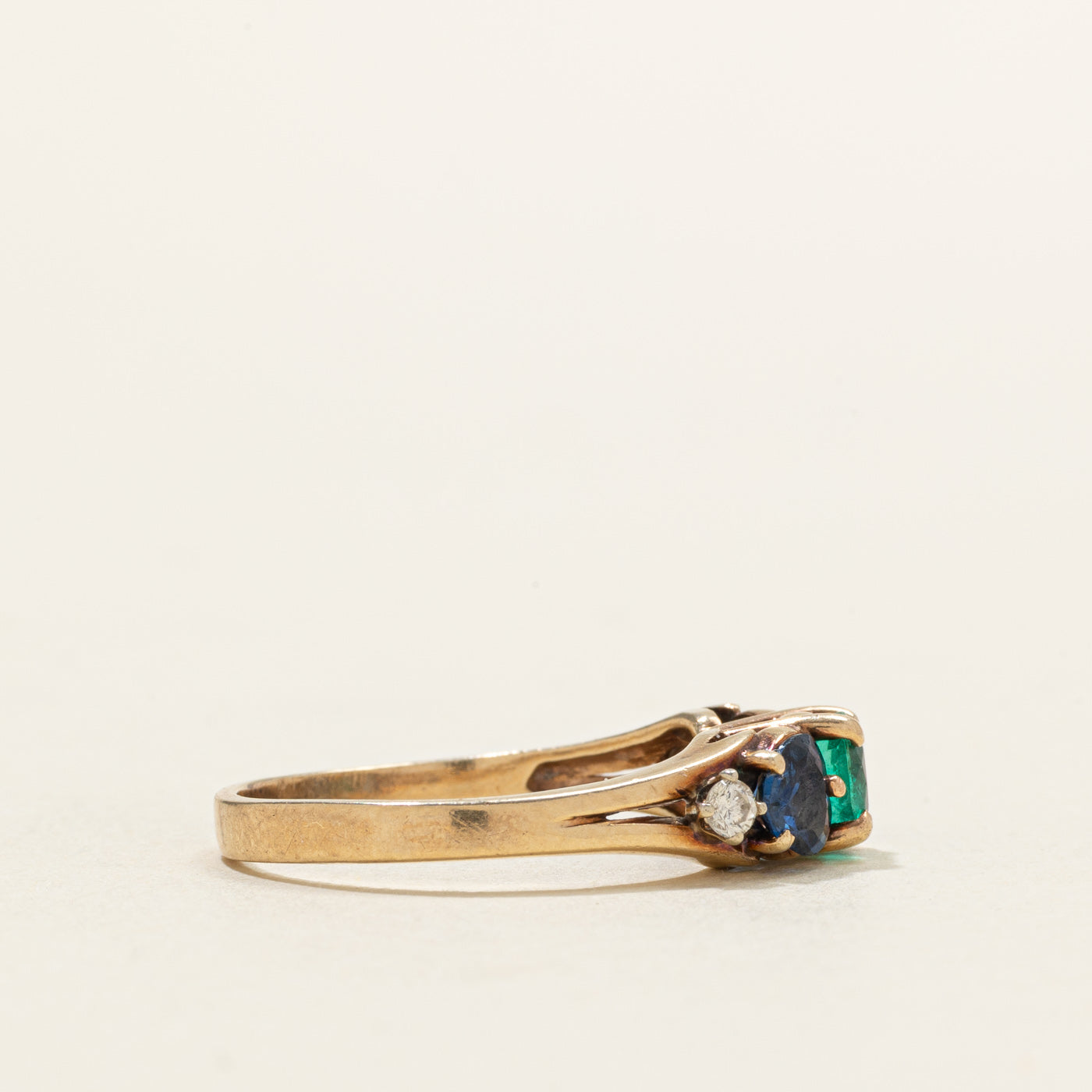 Emerald, Topaz & Diamond Ring | 0.90ct, 0.04ctw | SZ 6.25