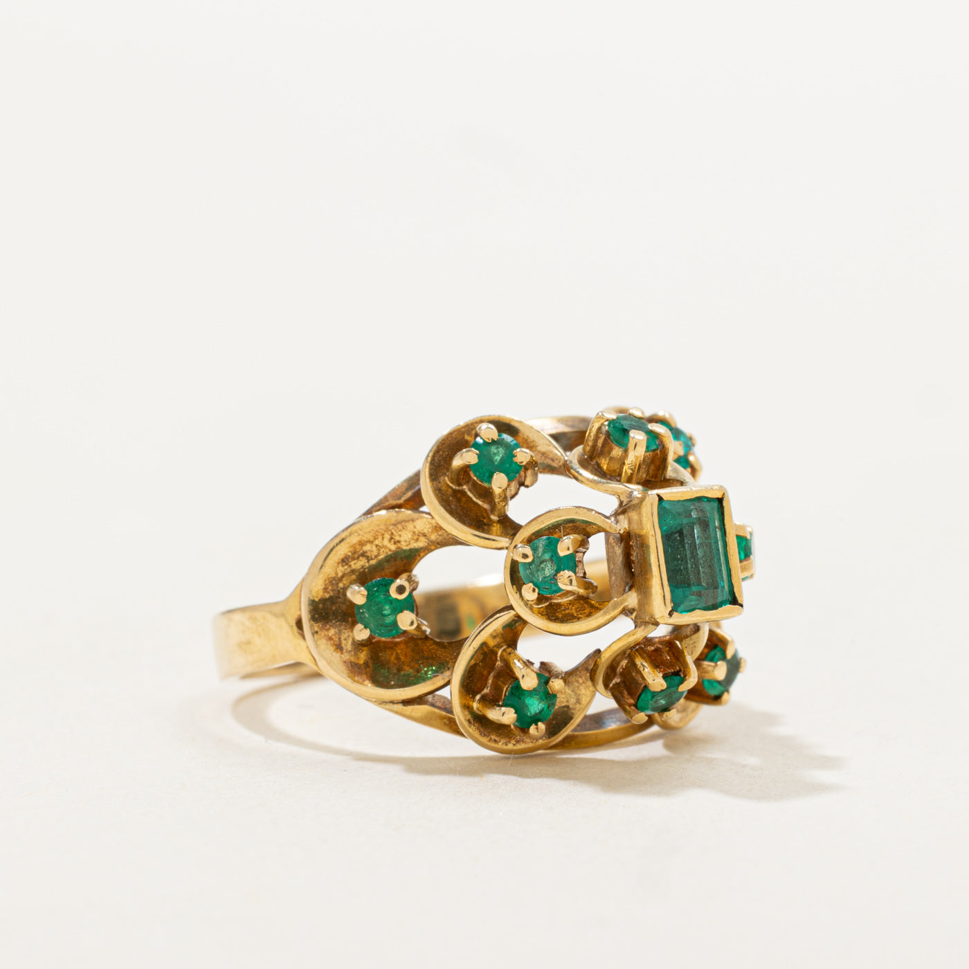 Emerald Cluster Openwork Cocktail Ring | 0.77ctw | SZ 6.5 |