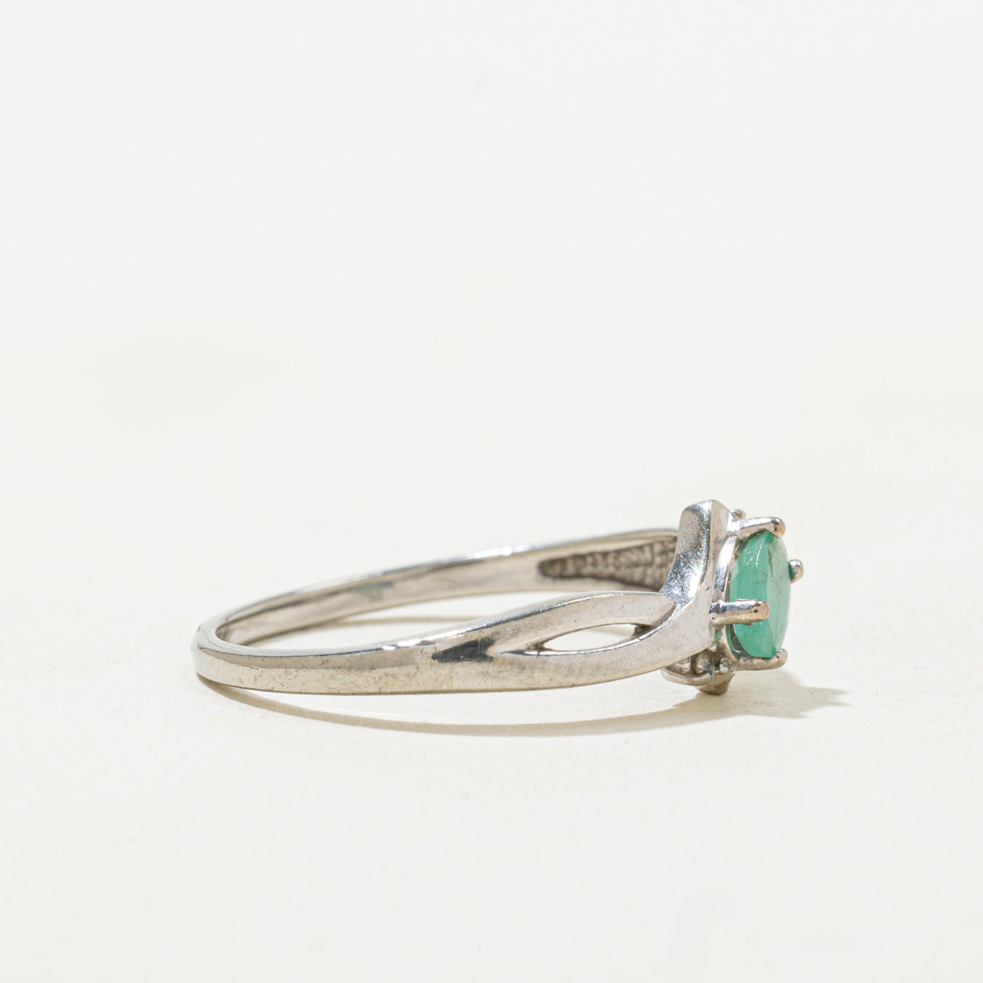 Oval Cut Emerald & Diamond Bypass Ring | 0.12ct, 0.01ctw | SZ 6.25 |