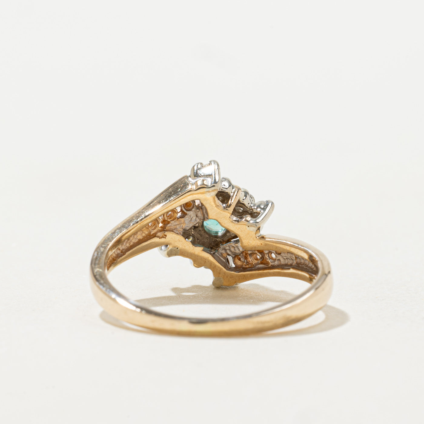 Emerald & Diamond Cluster Bypass Ring | 0.14ct, 0.21ctw | SZ 5.75 |