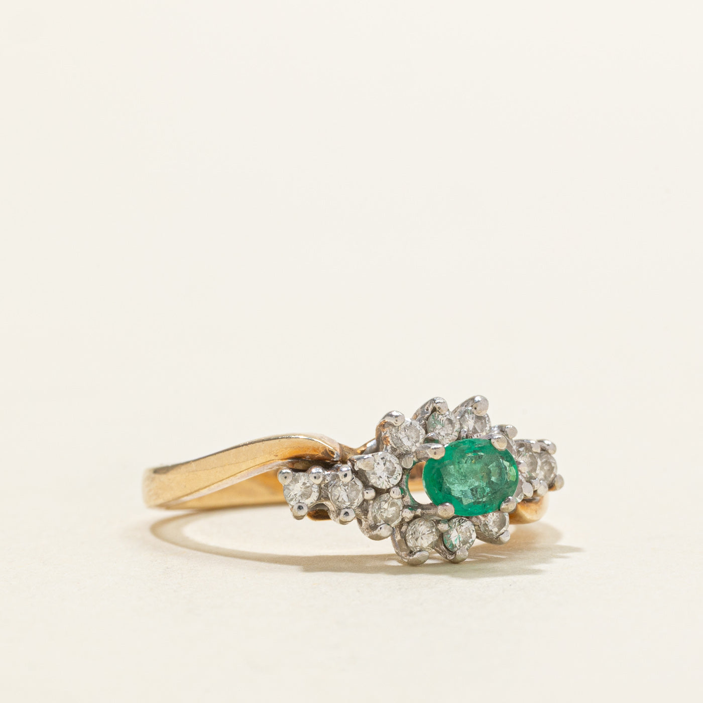 Emerald & Diamond Petal Halo Wave Ring | 0.18ct, 0.28ctw | SZ 6.75