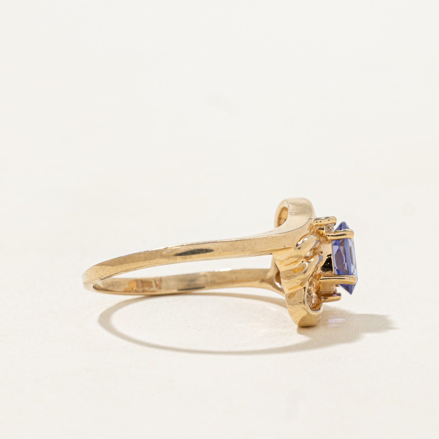 Tanzanite & Diamond Twisted Bypass Ring | 0.67ct, 0.02ctw | SZ 7.75 |
