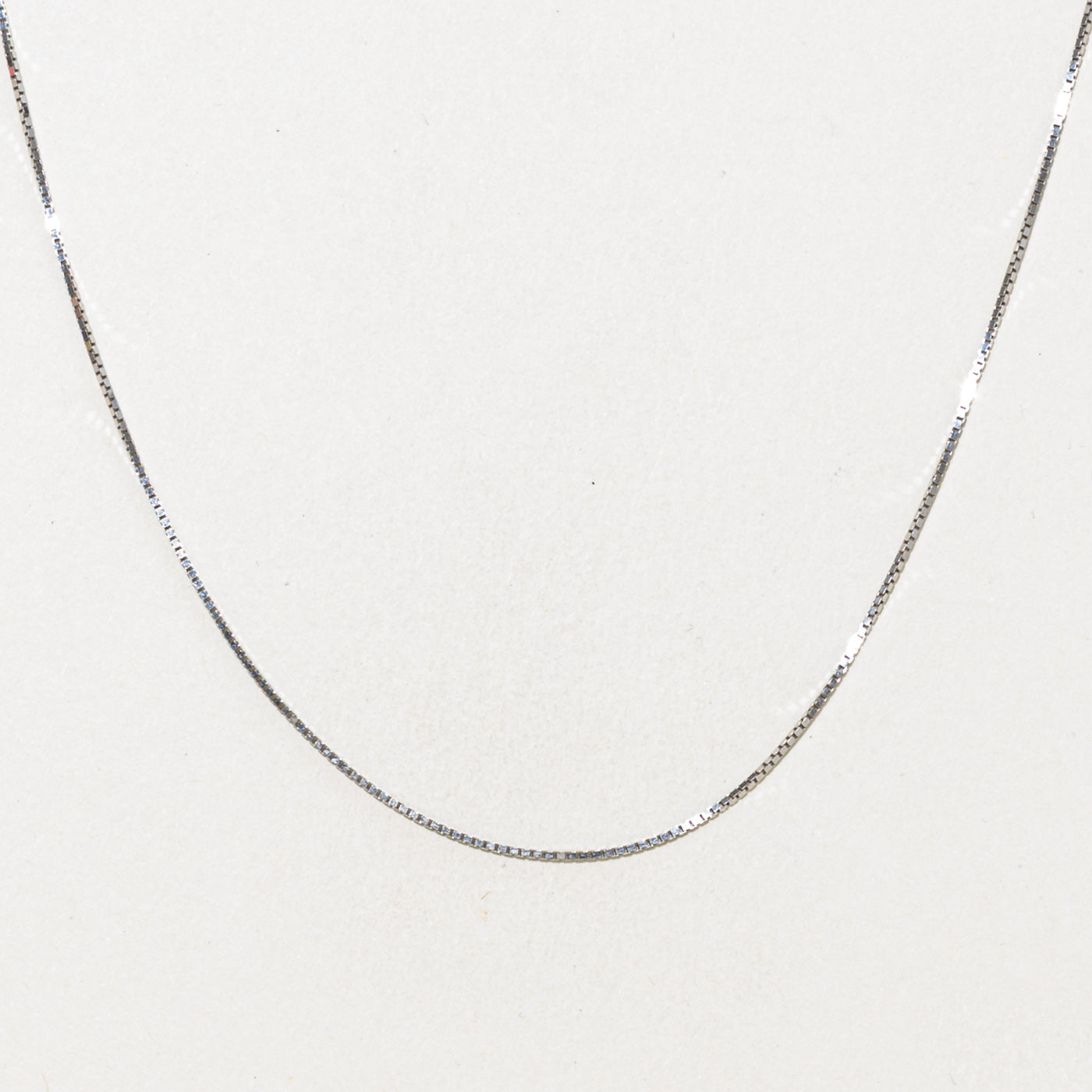 10k White Gold Box Link Chain | 18"