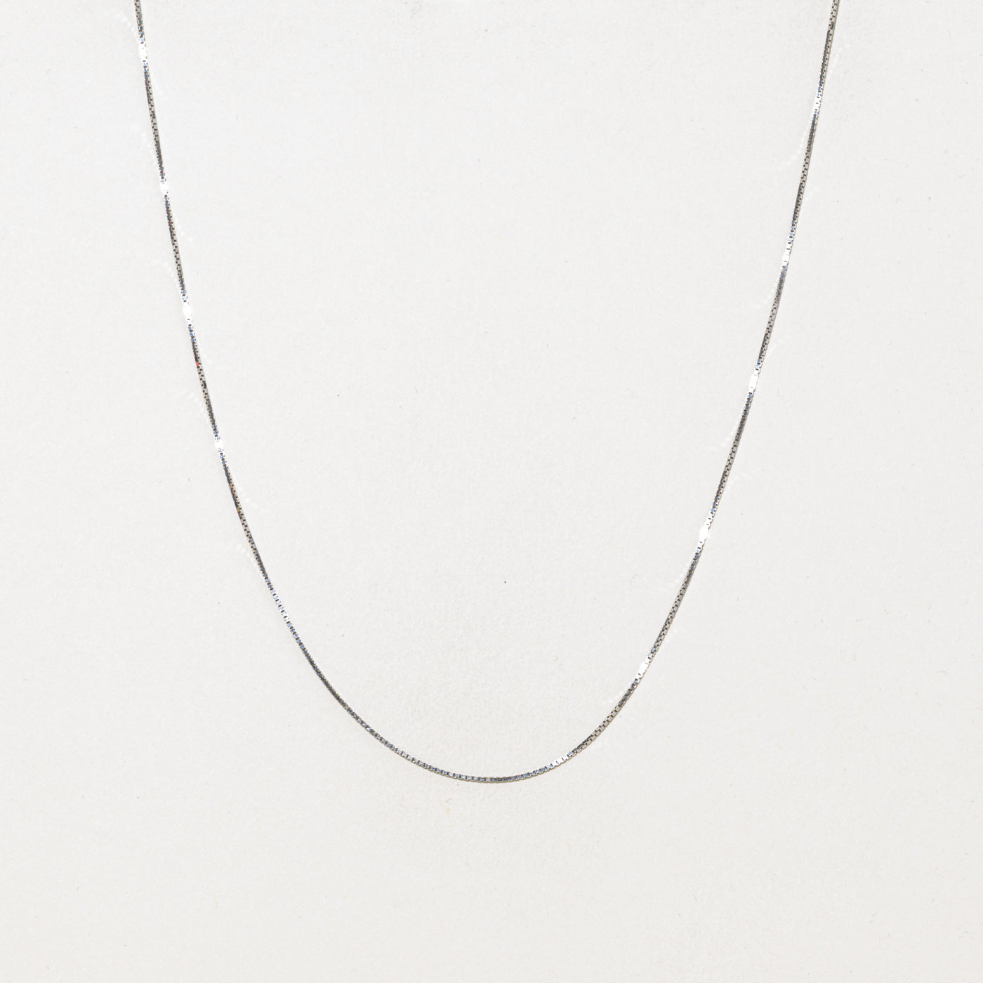 10k White Gold Box Link Chain | 18"