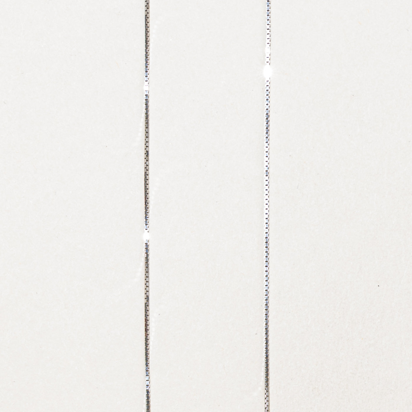 10k White Gold Box Link Chain | 18"