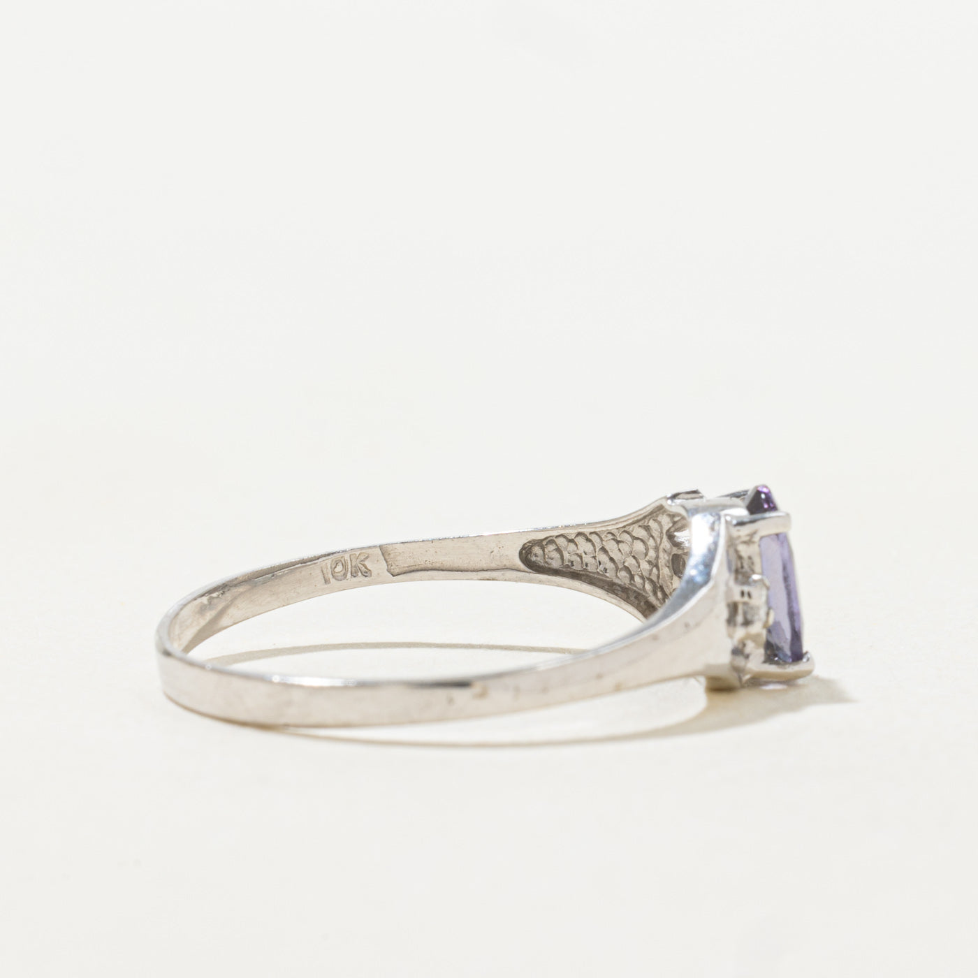 Oval Cut Spodumene & Diamond Ring | 0.62ct, 0.03ctw | SZ 7.25 |