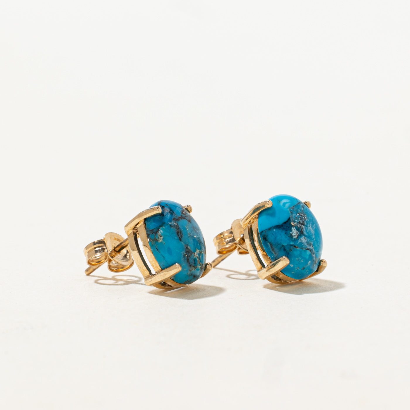 Boucles d'oreilles puces en turquoise cabochon ovale | 3,8 ct |