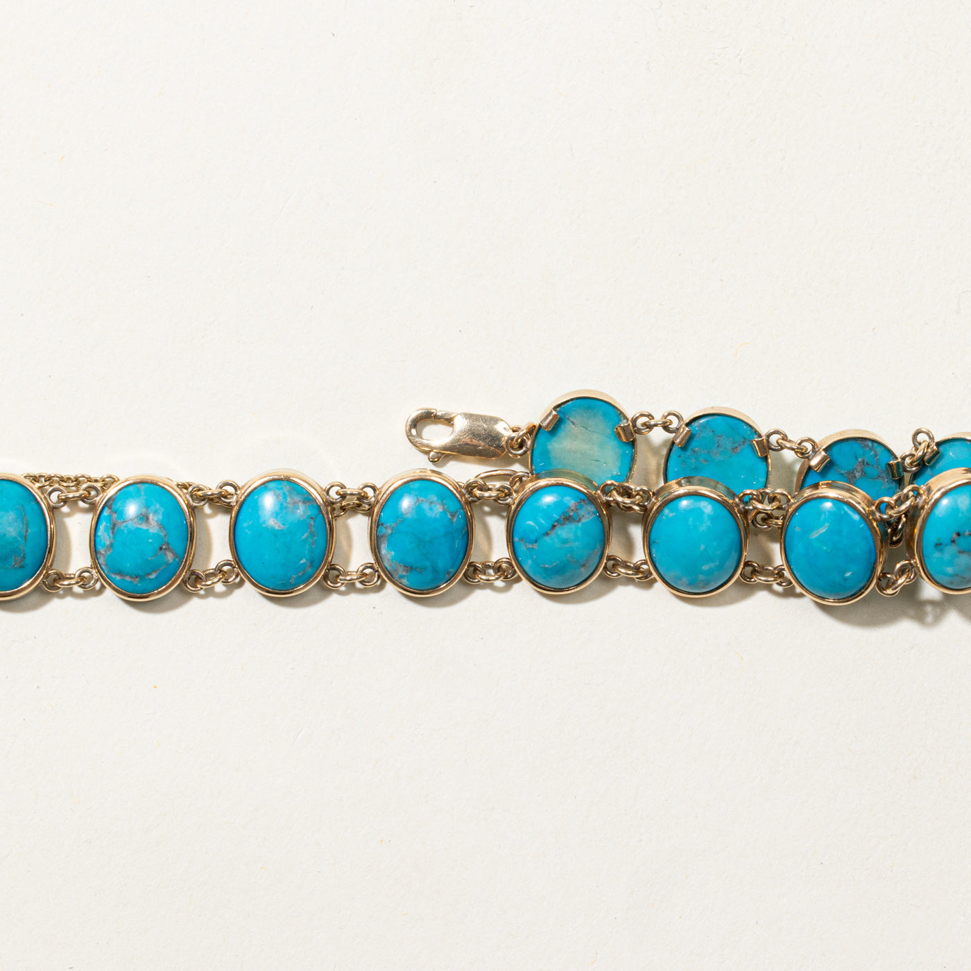 Turquoise & Howlite Gemstone Bracelet | 32.0ctw |