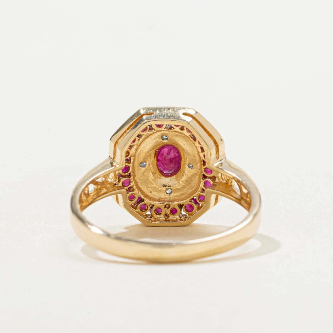 Bague double halo rubis et diamants | 0,58 ct, 0,01 ct | Taille 7,0 |