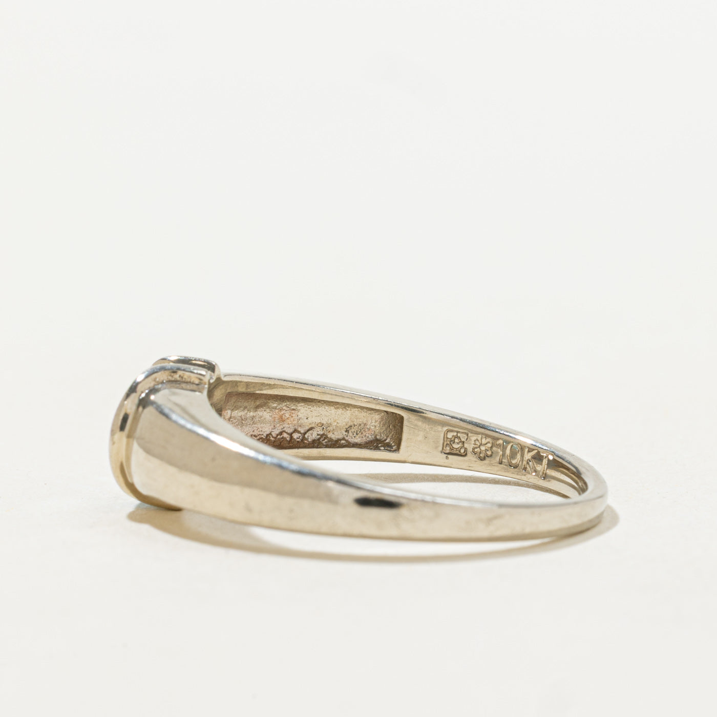 Canadian Semi Bezel Blue Topaz Ring | 0.75ct | SZ 10.0 |