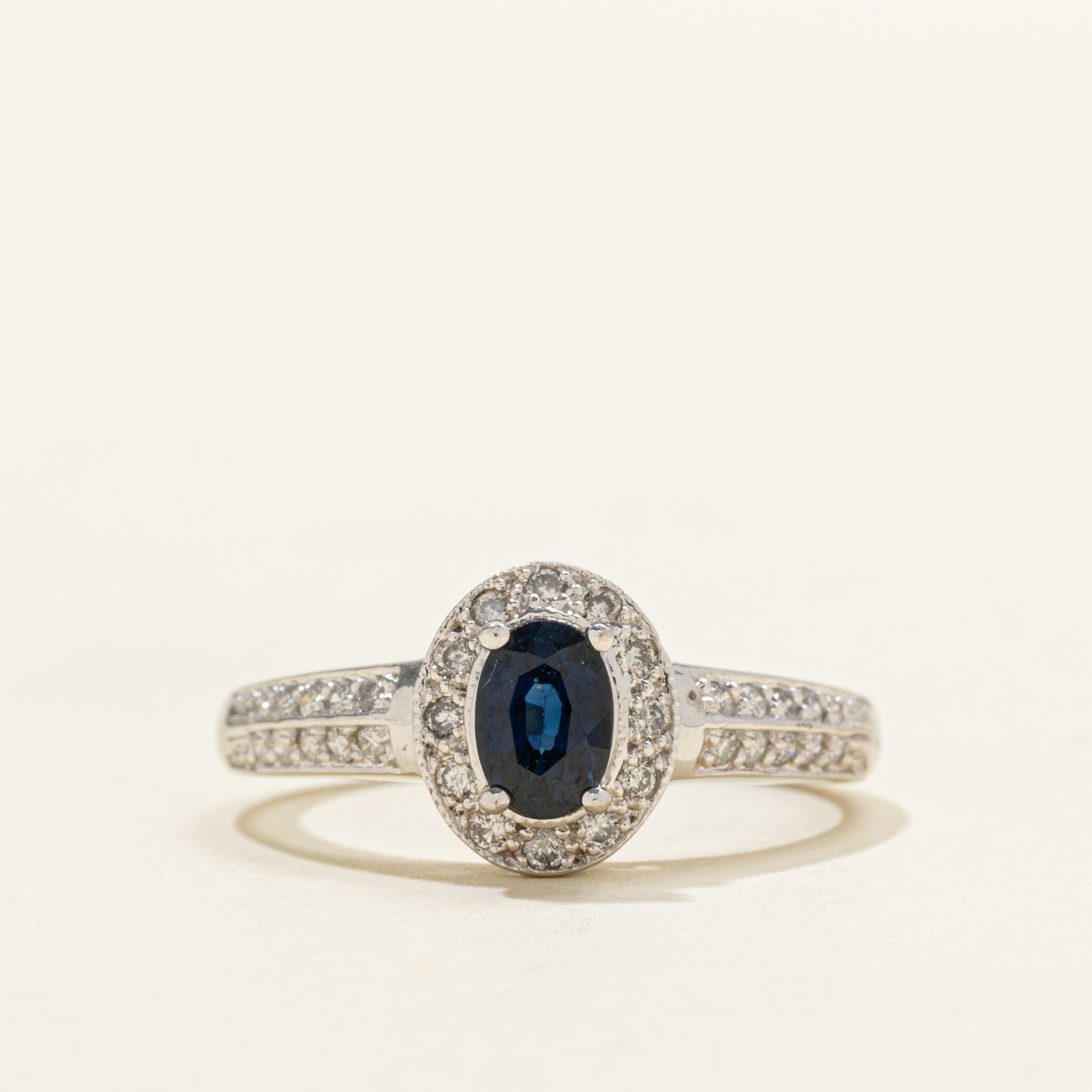 Oval Cut Sapphire & Diamond Halo Ring | SZ 7.25