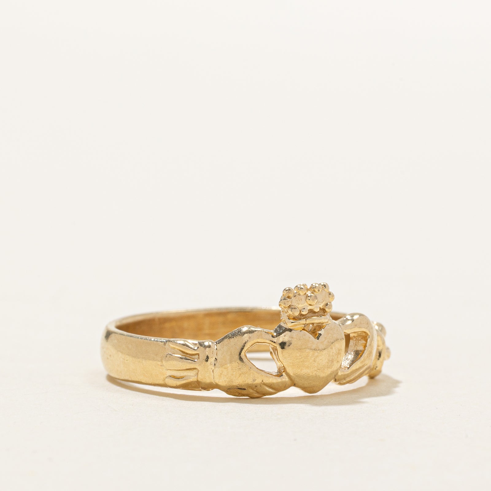 10K Yellow Gold Claddagh Ring | SZ 9.5
